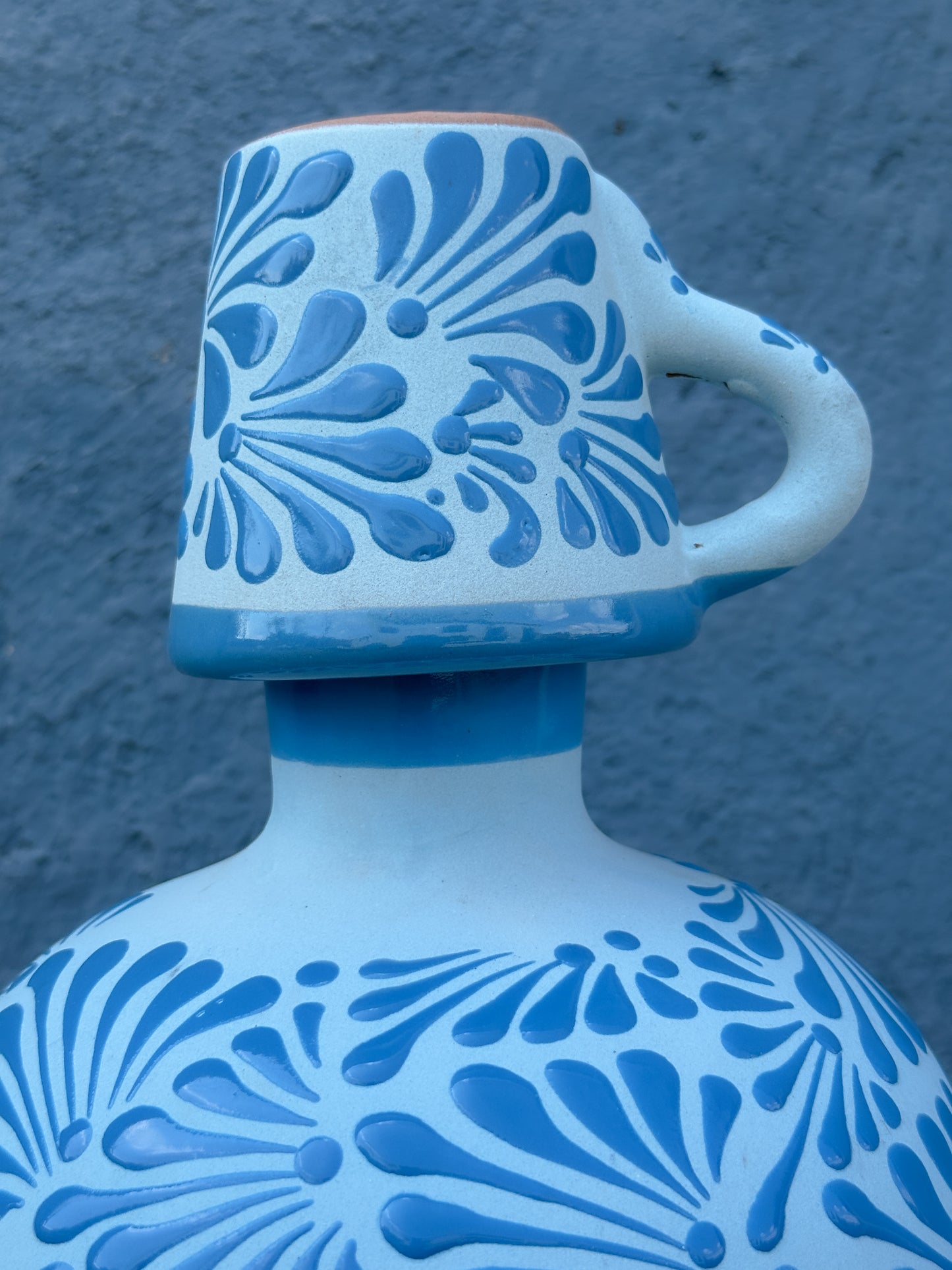 PRE-ORDEN Tarro redondo azul con taza (ENVÍO EN APROX. 14 SEMANAS)