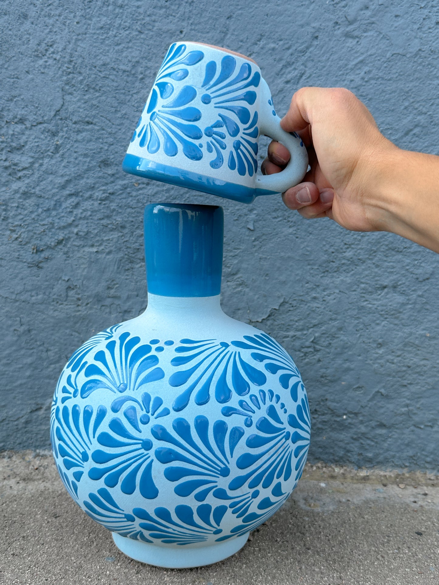 PRE-ORDEN Tarro redondo azul con taza (ENVÍO EN APROX. 14 SEMANAS)