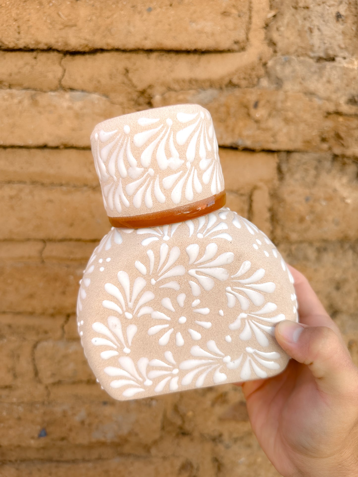 PRE-ORDER White Tequilero Decanter (SHIPS IN APPROX. 14 WEEKS)