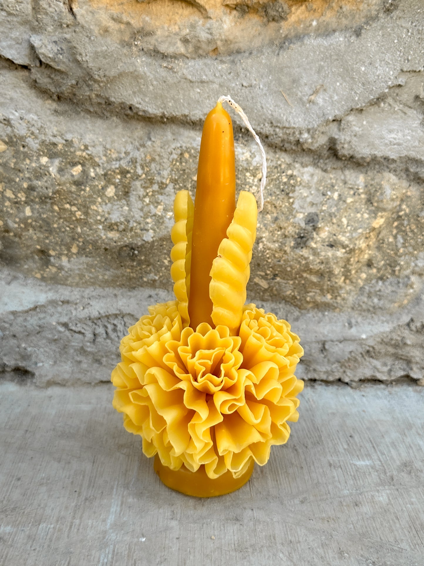 Vela floral de cera de abejas Amorcito