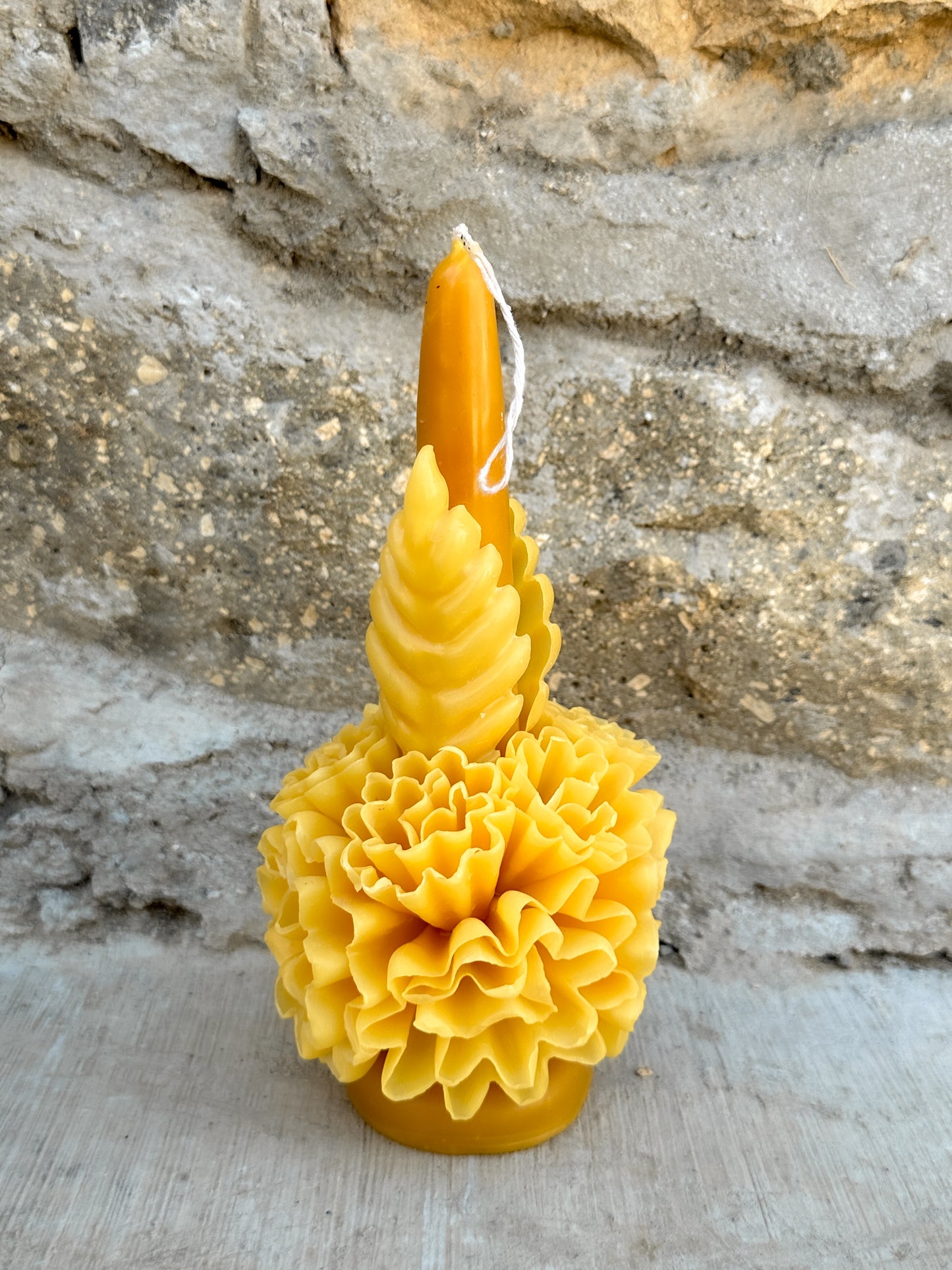 Vela floral de cera de abejas Amorcito