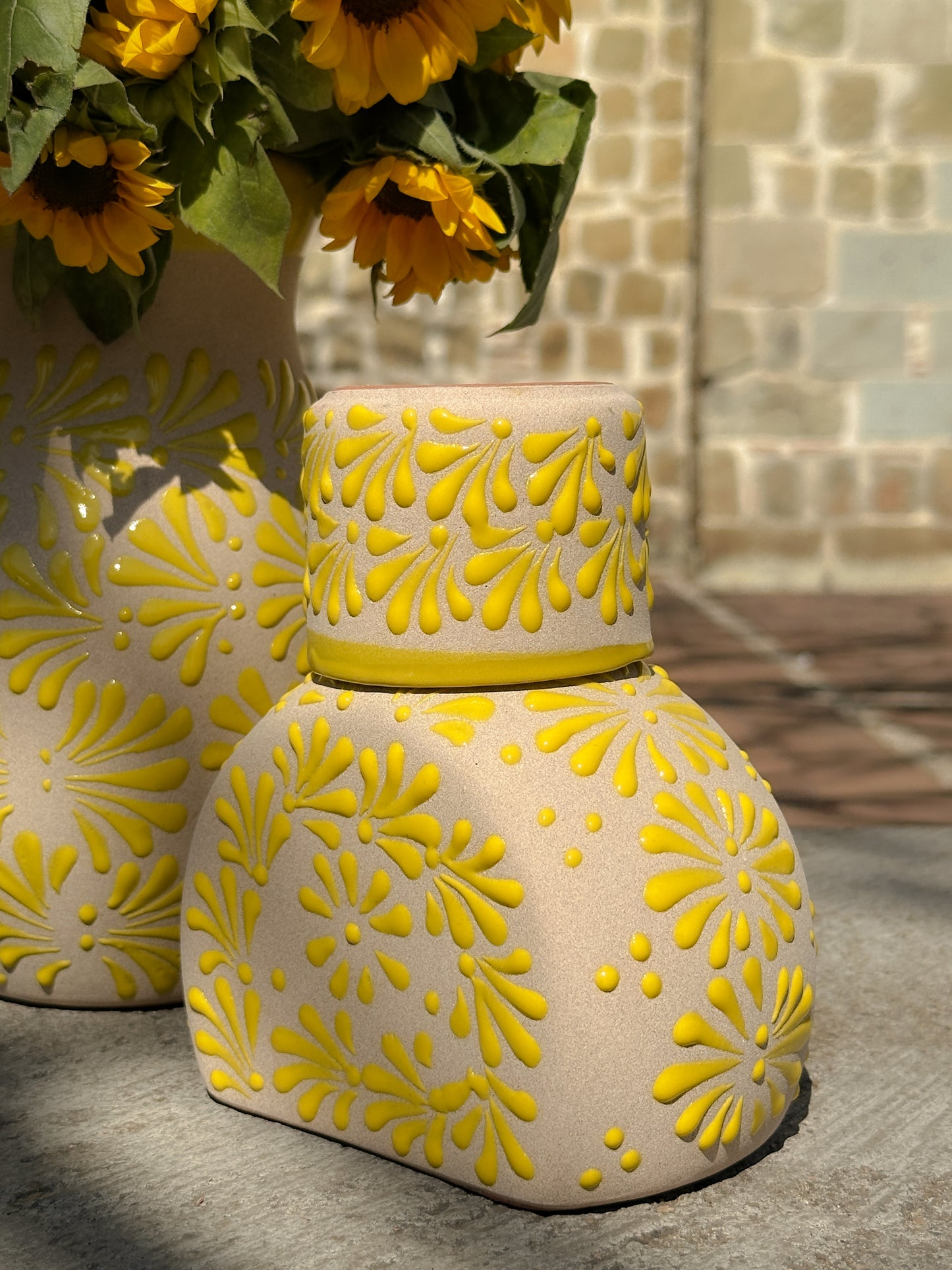 PRE-ORDER Yellow Tequilero Decanter (SHIPS IN APPROX. 14 WEEKS)