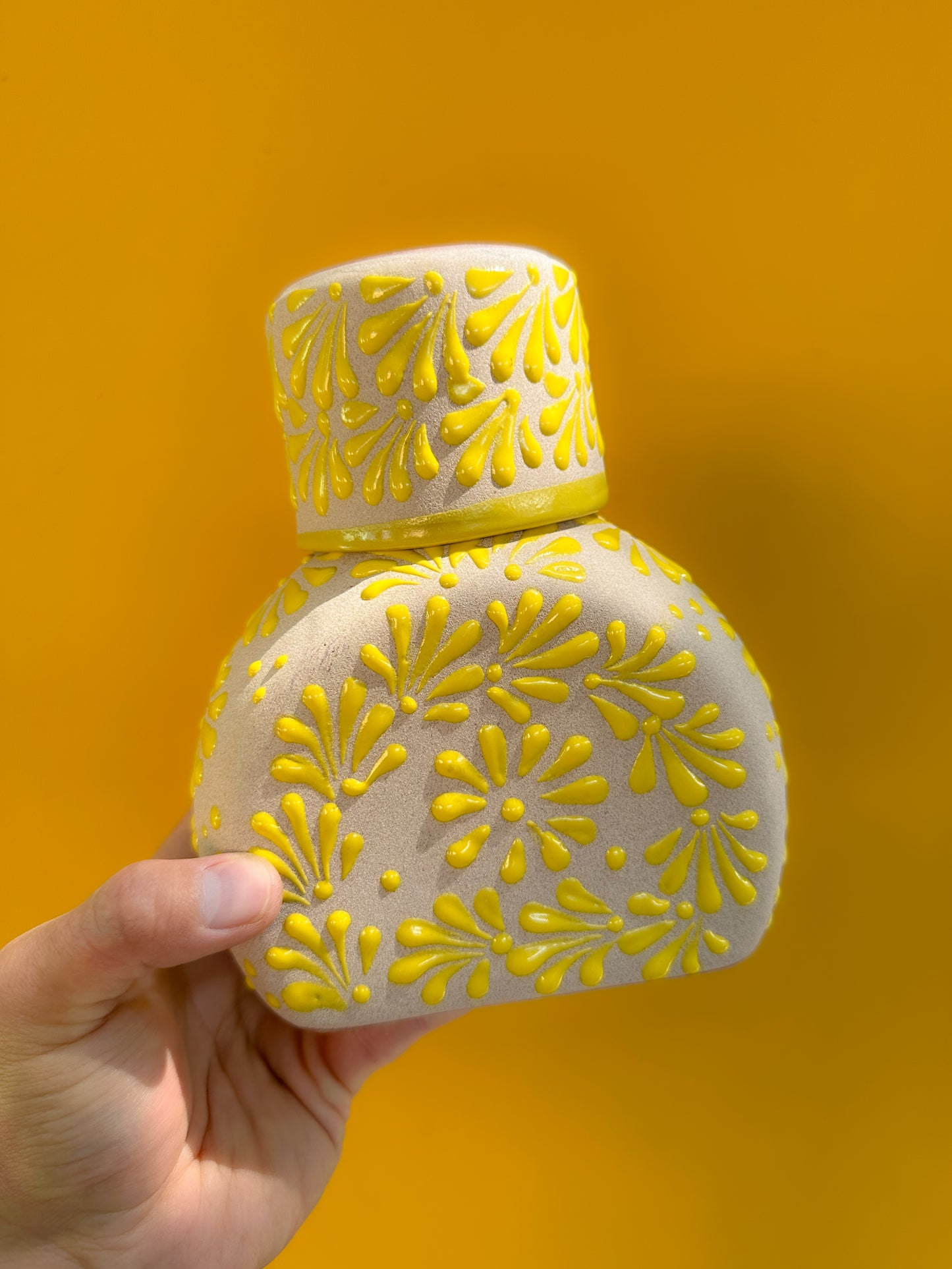 PRE-ORDER Yellow Tequilero Decanter (SHIPS IN APPROX. 14 WEEKS)