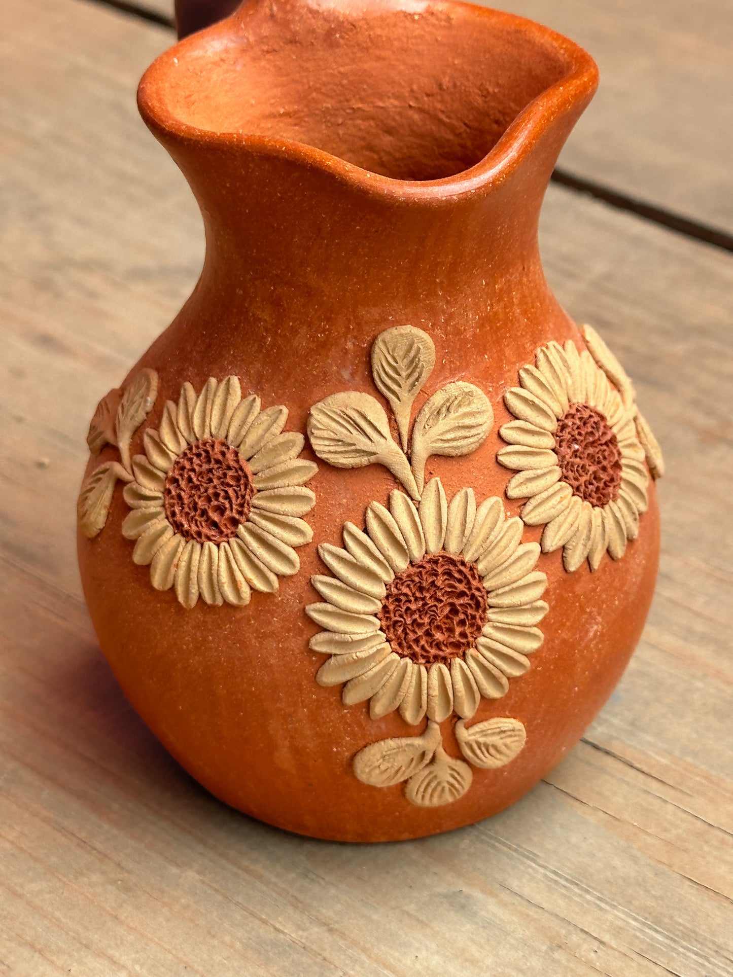 PRE-SALE Jarrito Floral Corazon (SHIPS IN APPROX. 8 - 14 WEEKS)