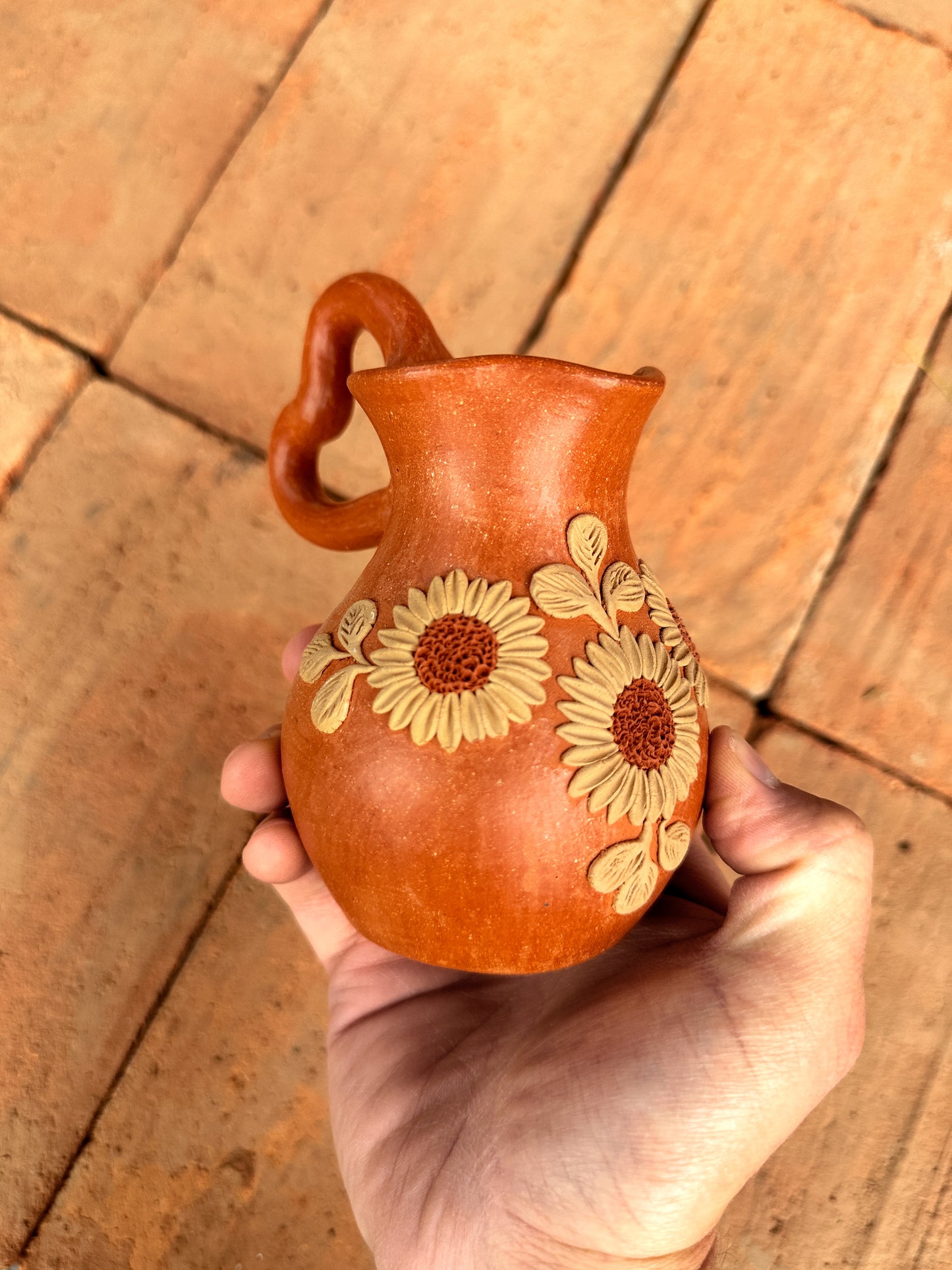 PRE-SALE Jarrito Floral Corazon (SHIPS IN APPROX. 8 - 14 WEEKS)