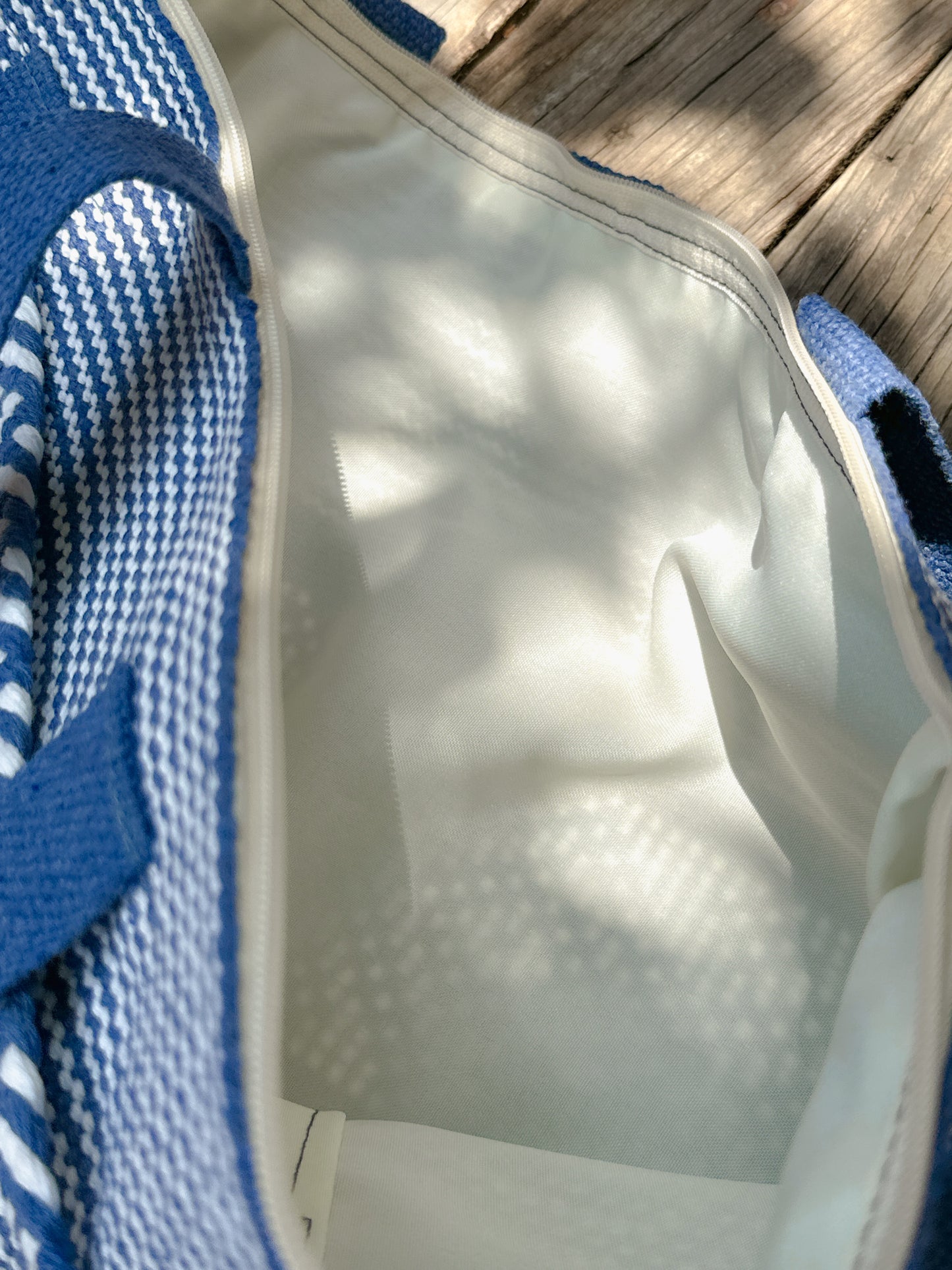 Bolso de mano Jalieza tejido a mano