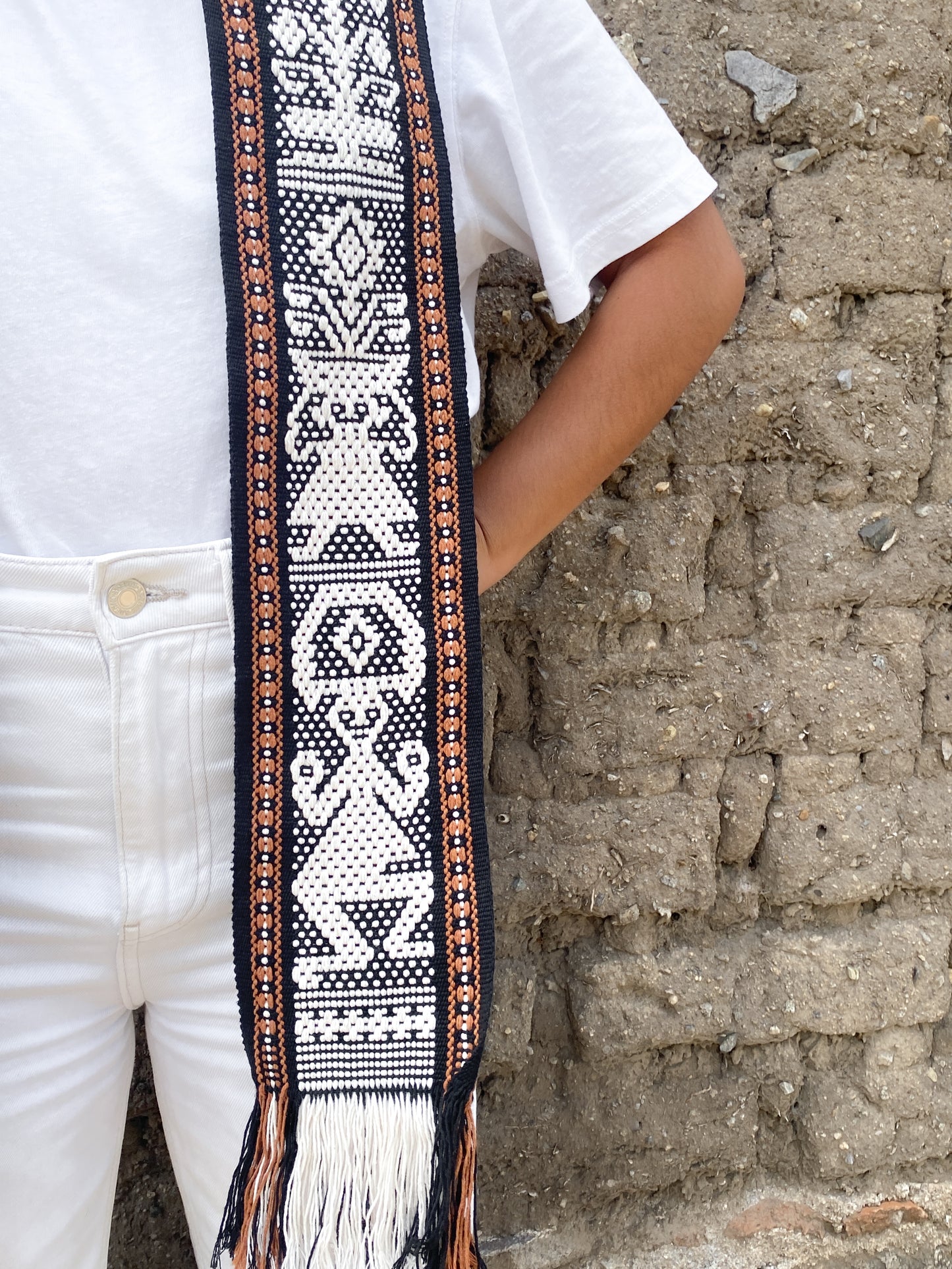 Cinturón Tradicional Mexicano Tejido a Mano