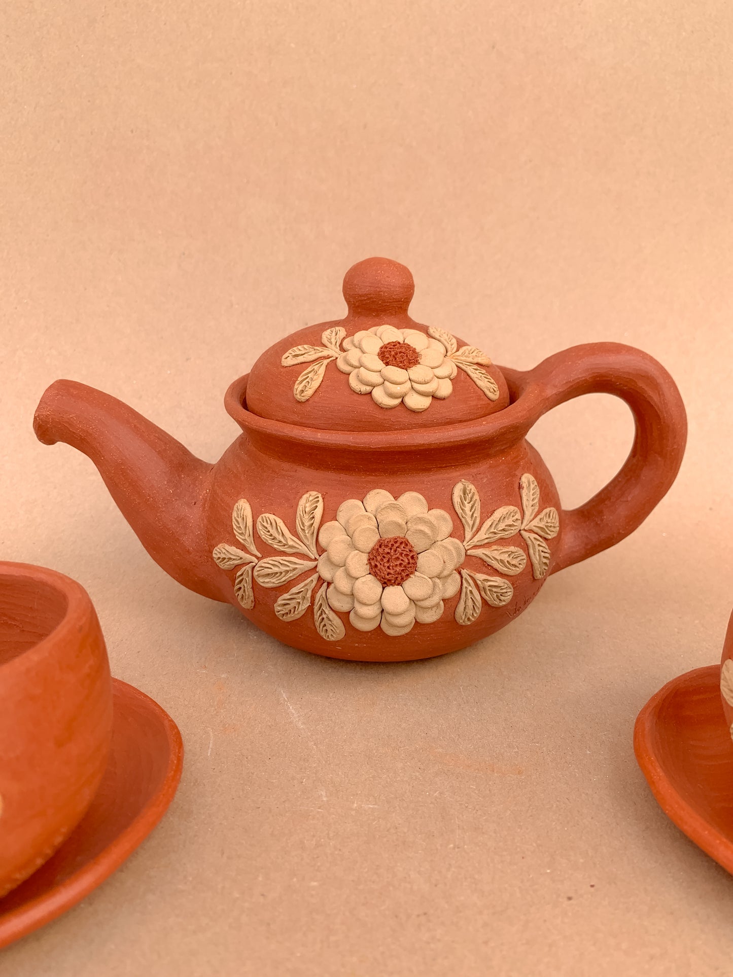 PRE-SALE Dalia Teapot Set