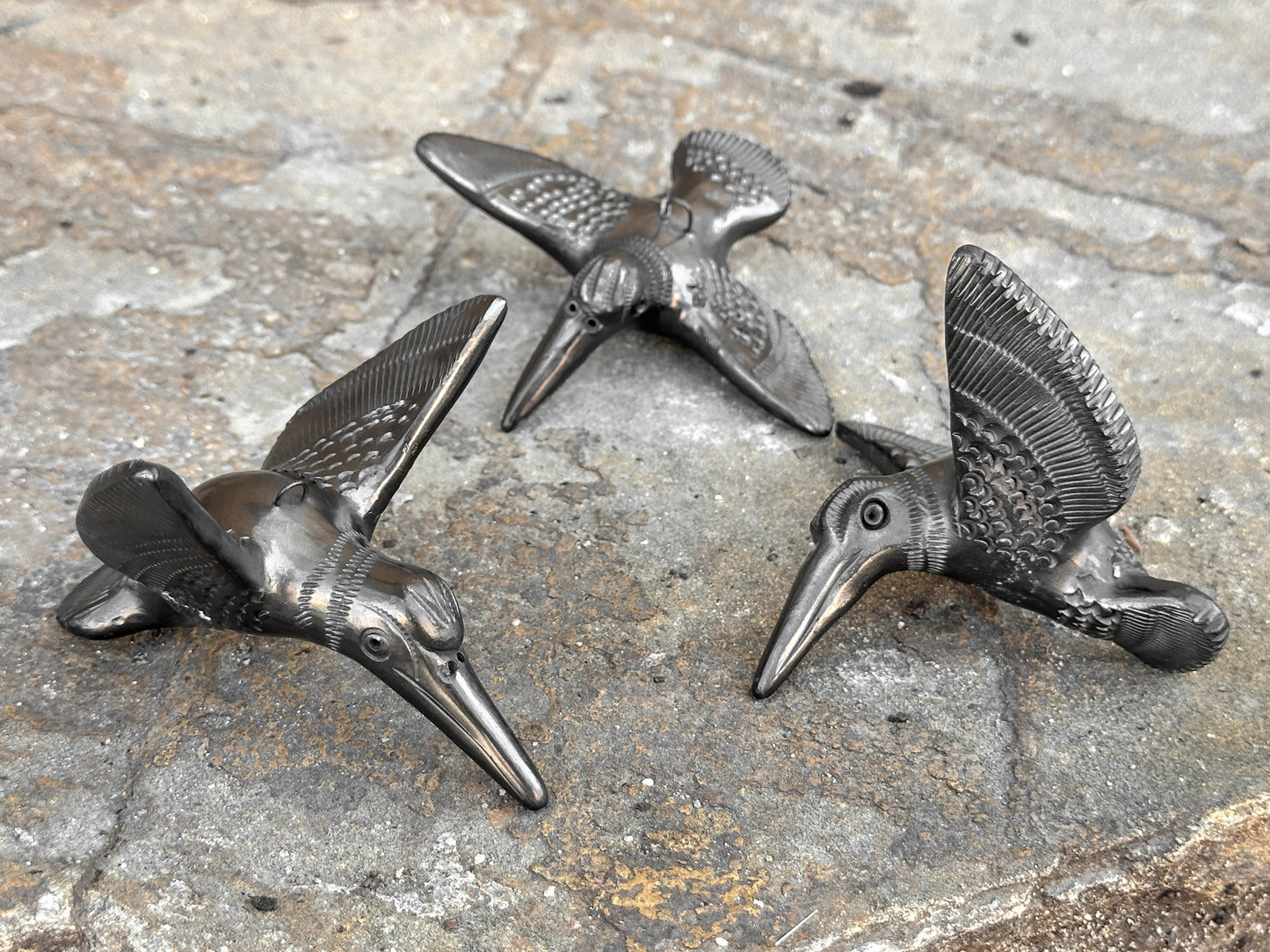 Black Clay Set of 3 Decorative Hummingbirds