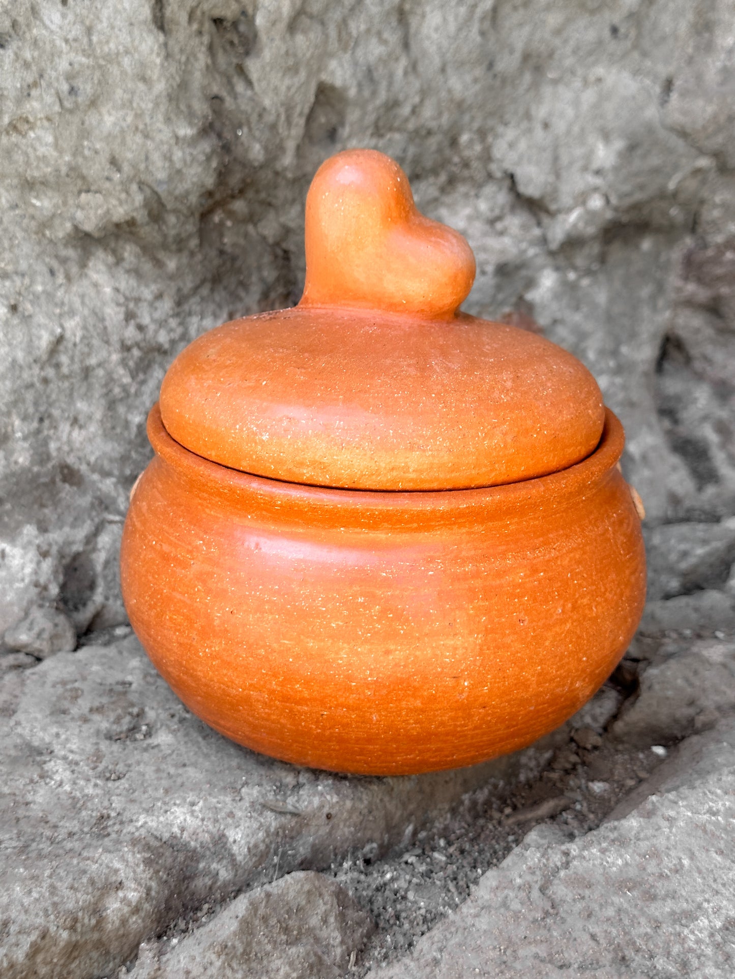 PRE-SALE Corazoncito Sugar Bowl (SHIPS IN APPROX. 8 - 14 WEEKS)