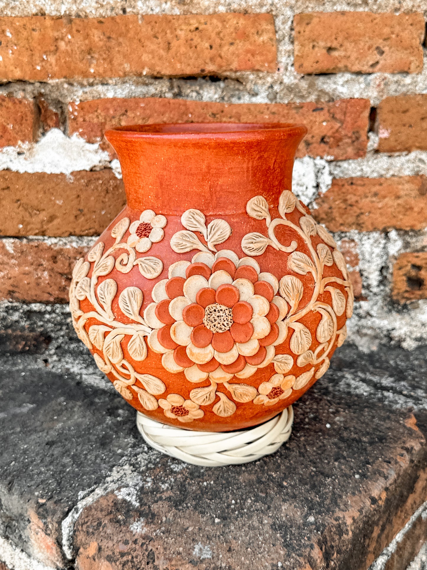 PRE-SALE Lizeth Vase (SHIPS IN APPROX. 8 - 14 WEEKS)