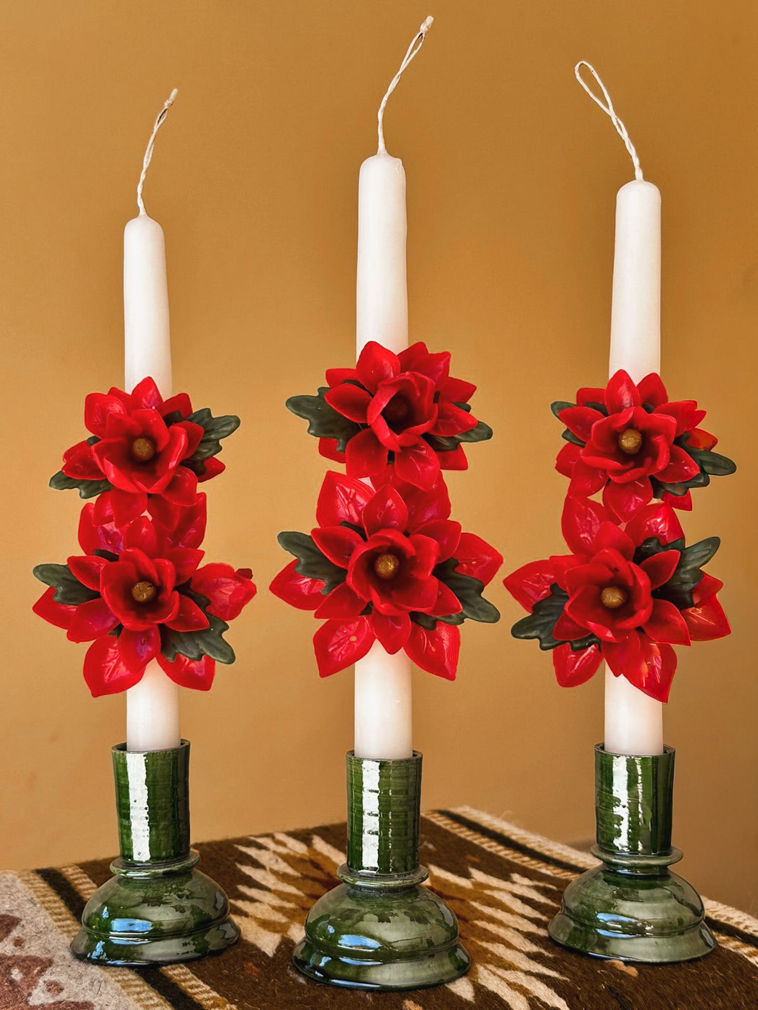 Vela cónica de cera de abejas "Navidad"