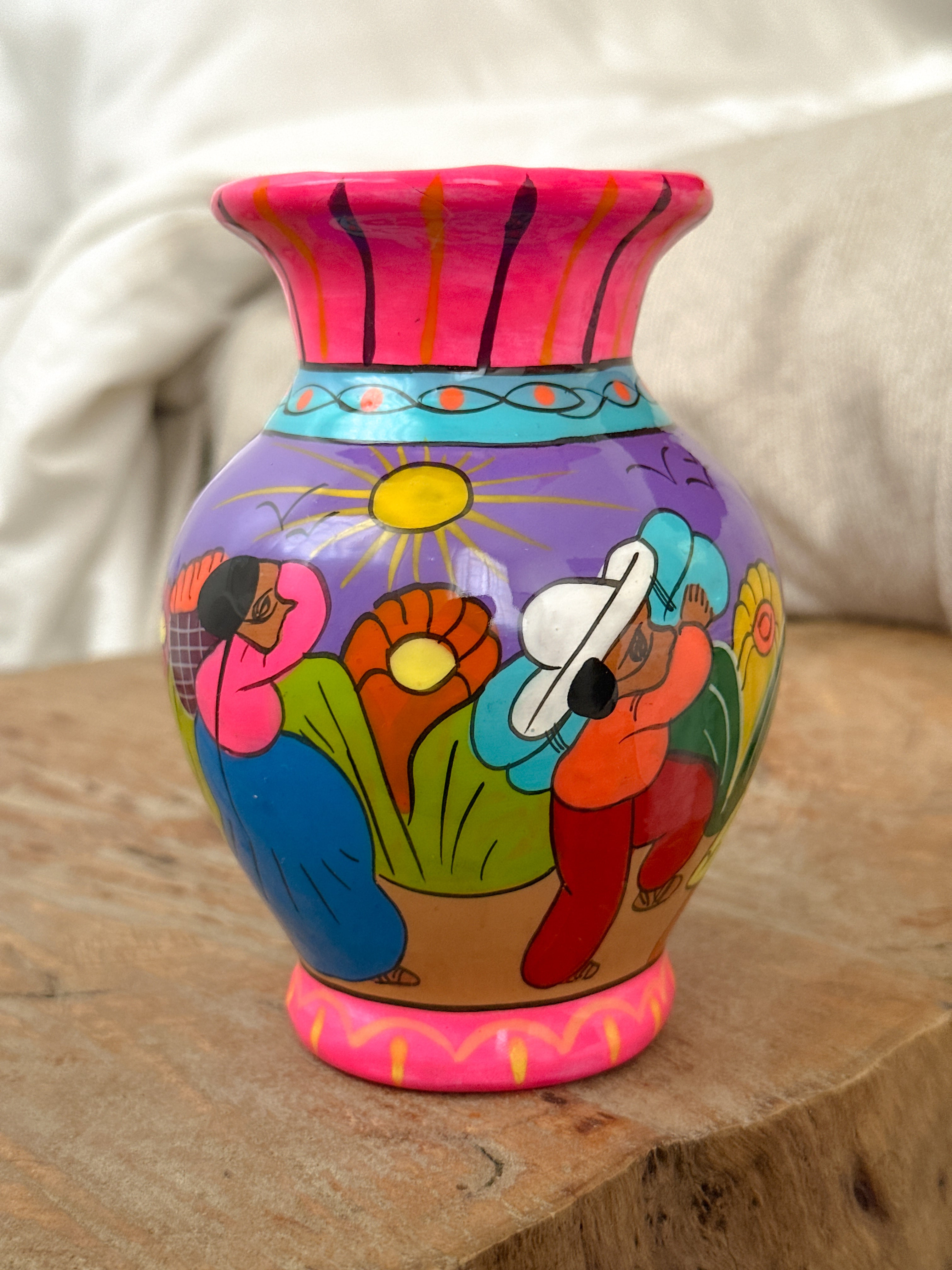 "Historias de Mexico" Mini Flower Vase