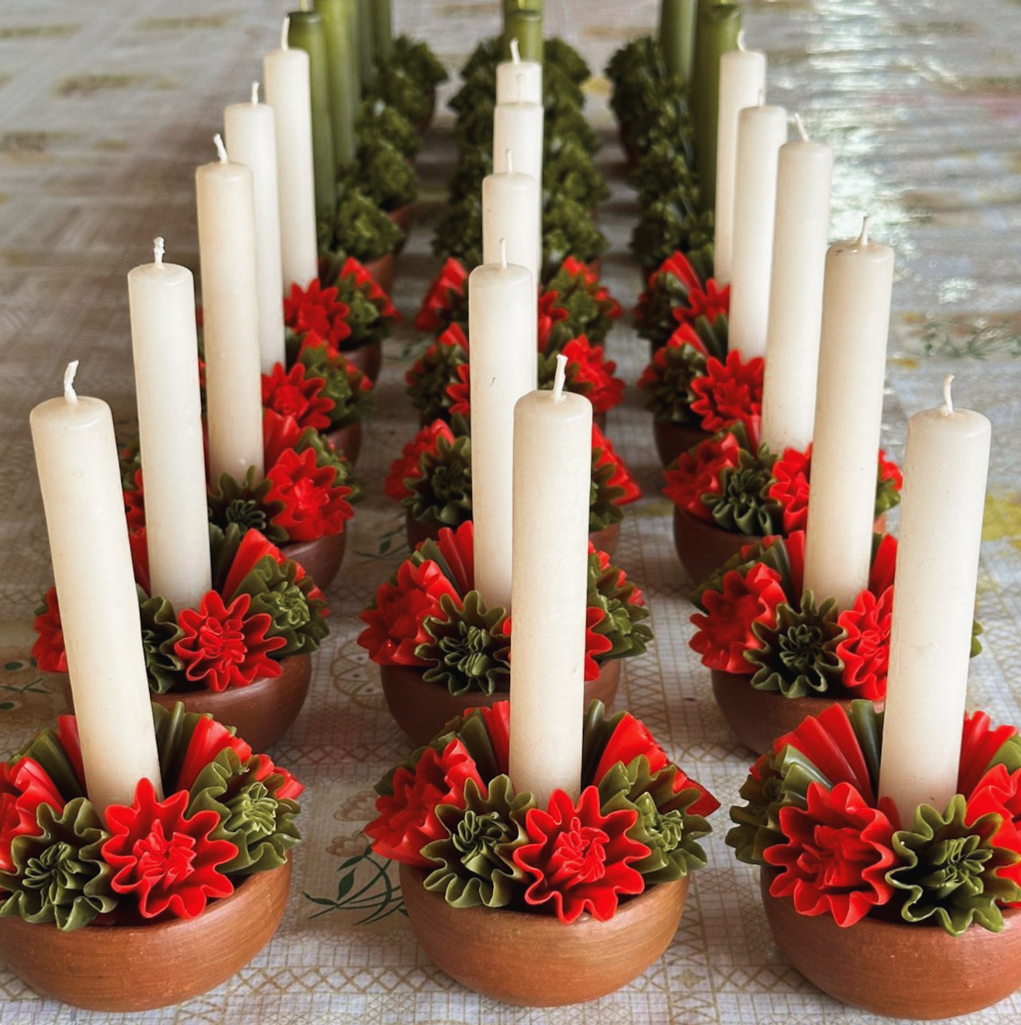 Vela mediana de cera de abejas "Teotitlán"