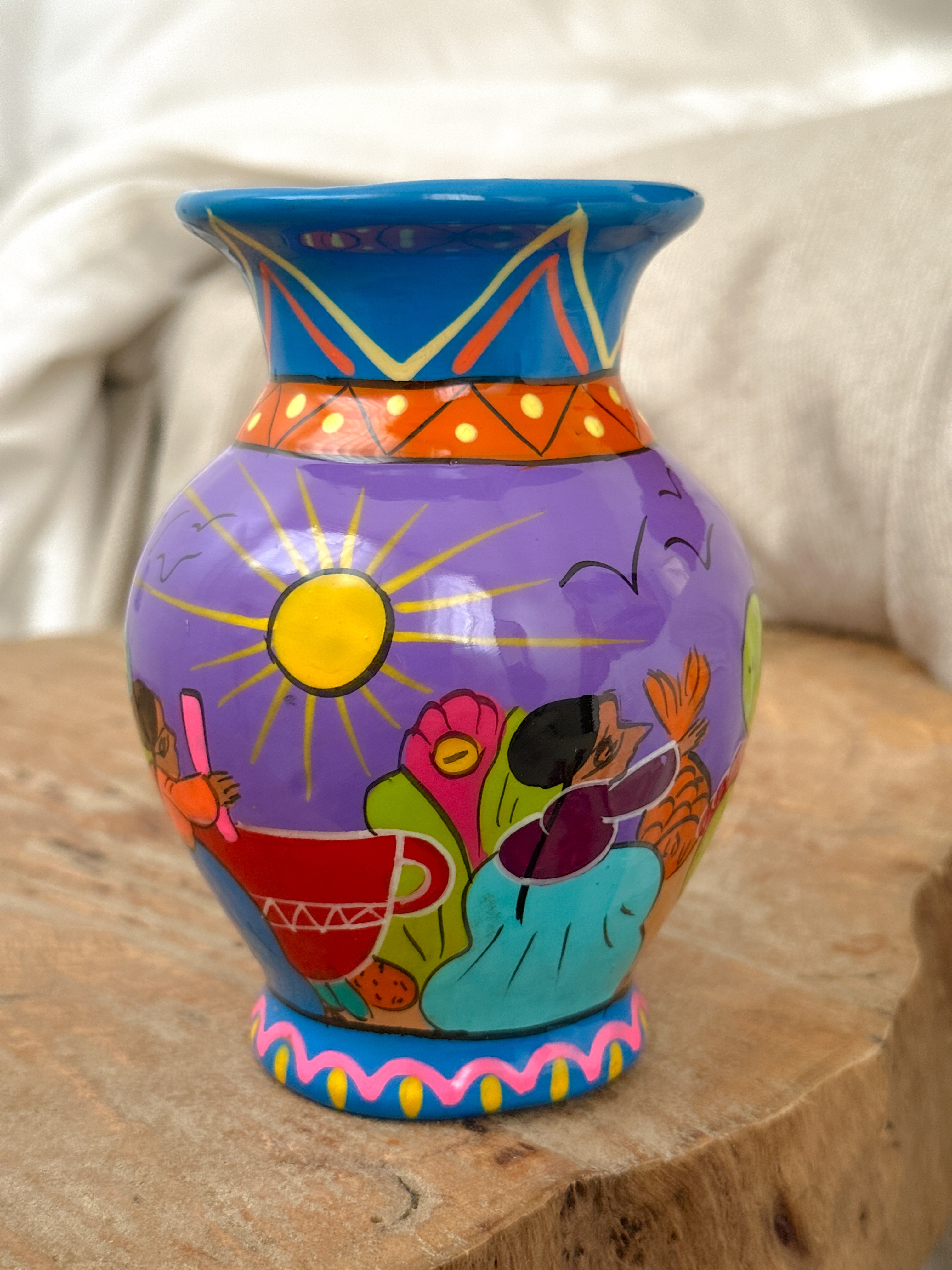 "Historias de Mexico" Mini Flower Vase