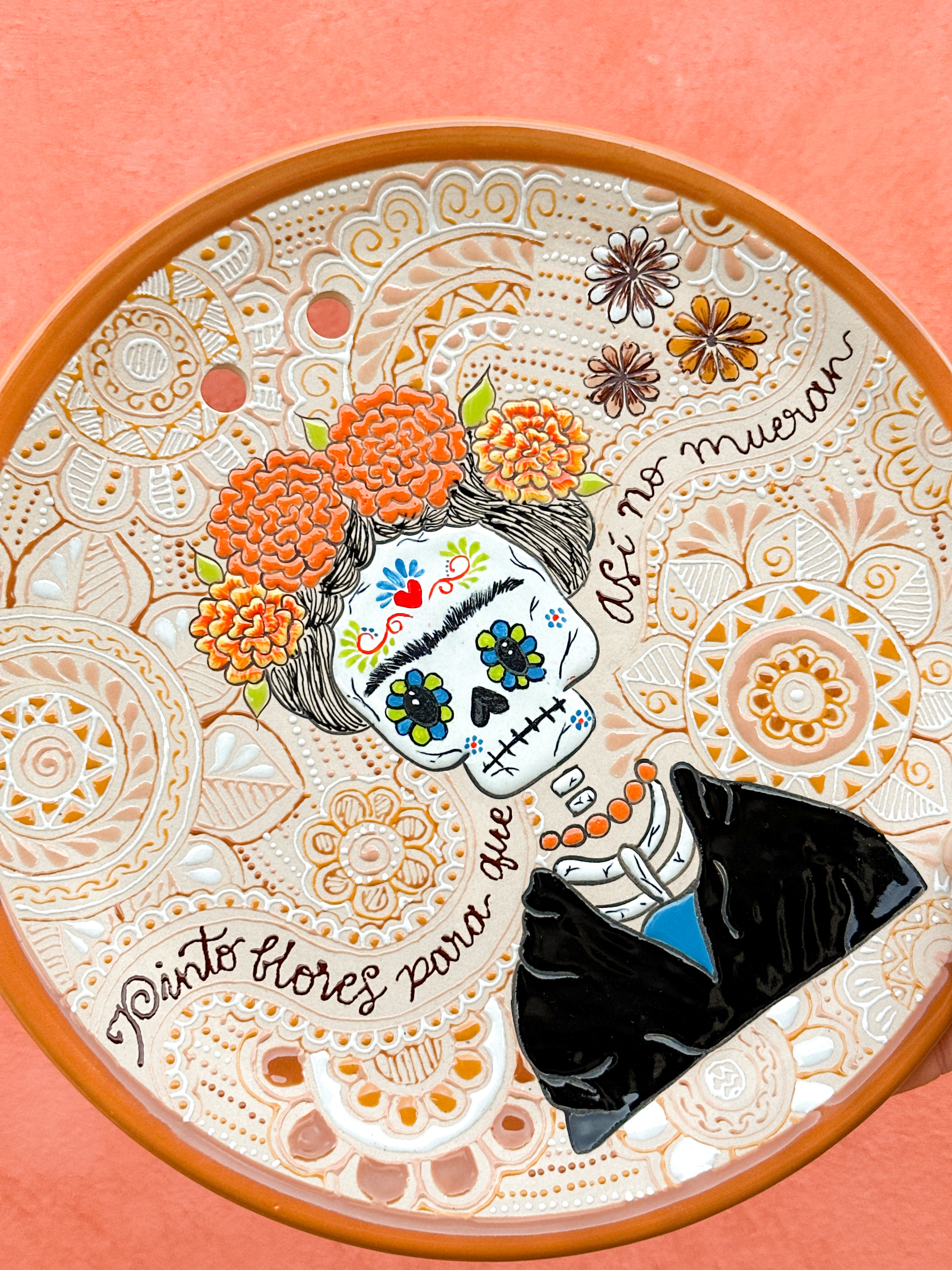 PRE-ORDER Colores de Frida Plate (SHIPS IN APPROX. 6 - 14 WEEKS)