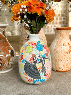 PRE-ORDER Frida & Diego Flower Vase (SHIPS IN APPROX. 6 - 14 WEEKS)