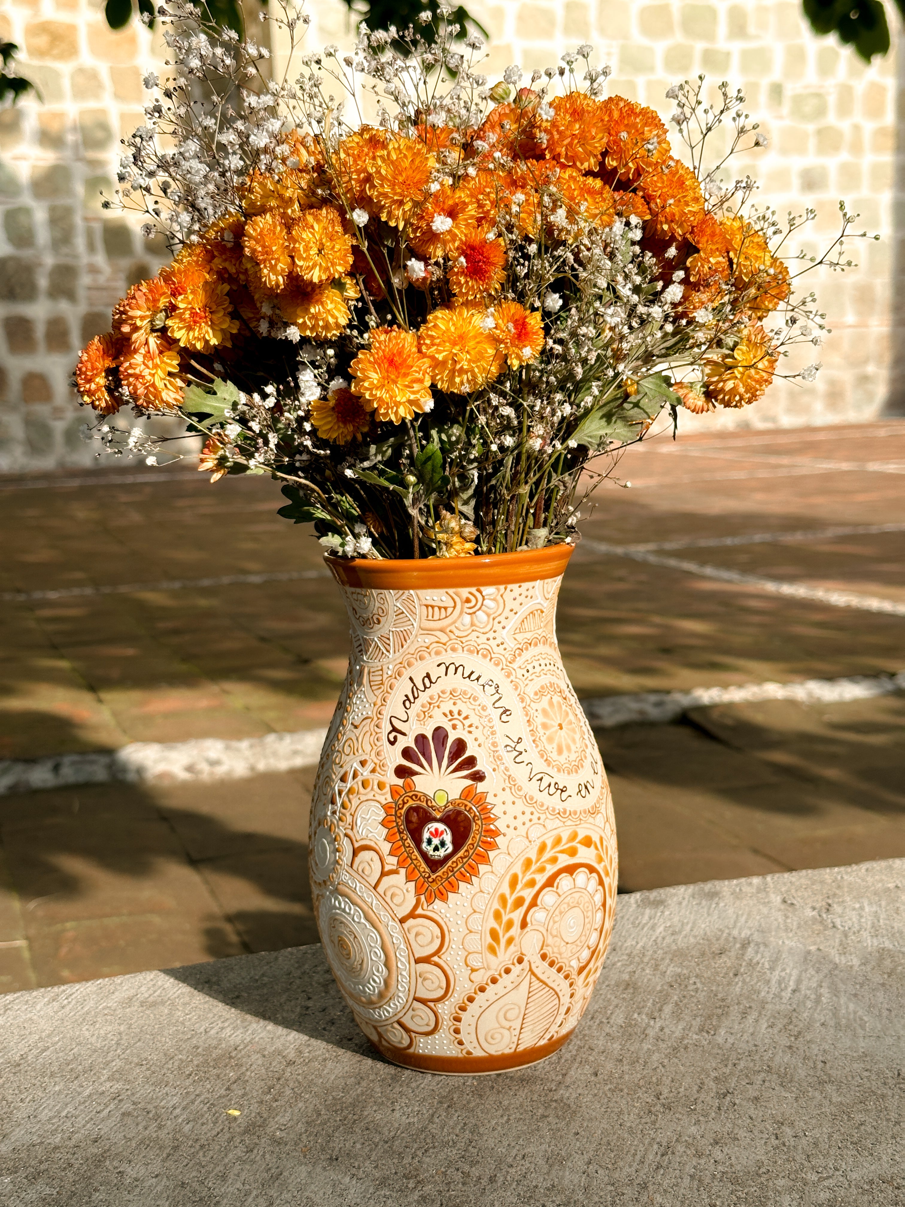 PRE-ORDER Milagrito Flower Vase (SHIPS IN APPROX. 6 - 14 WEEKS)
