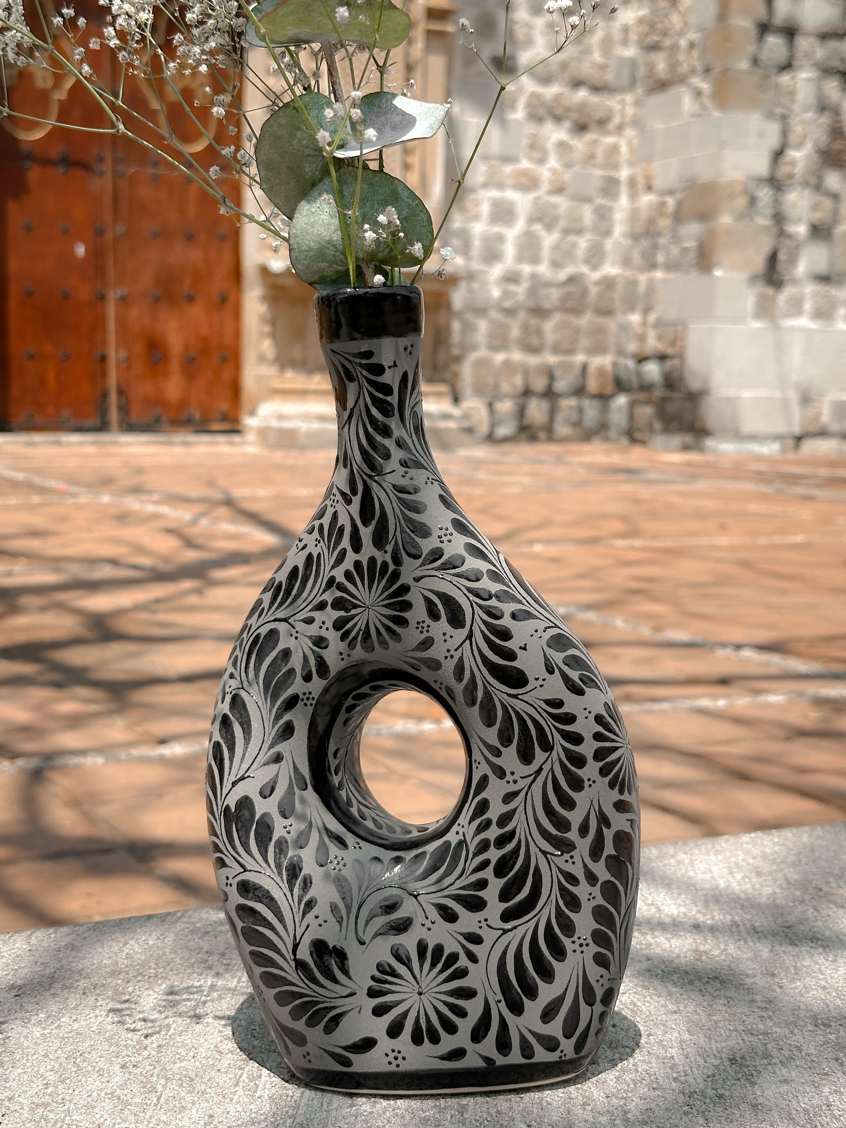 PRE-ORDER Round Flower Vase (SHIPS IN APPROX. 6-12 WEEKS)