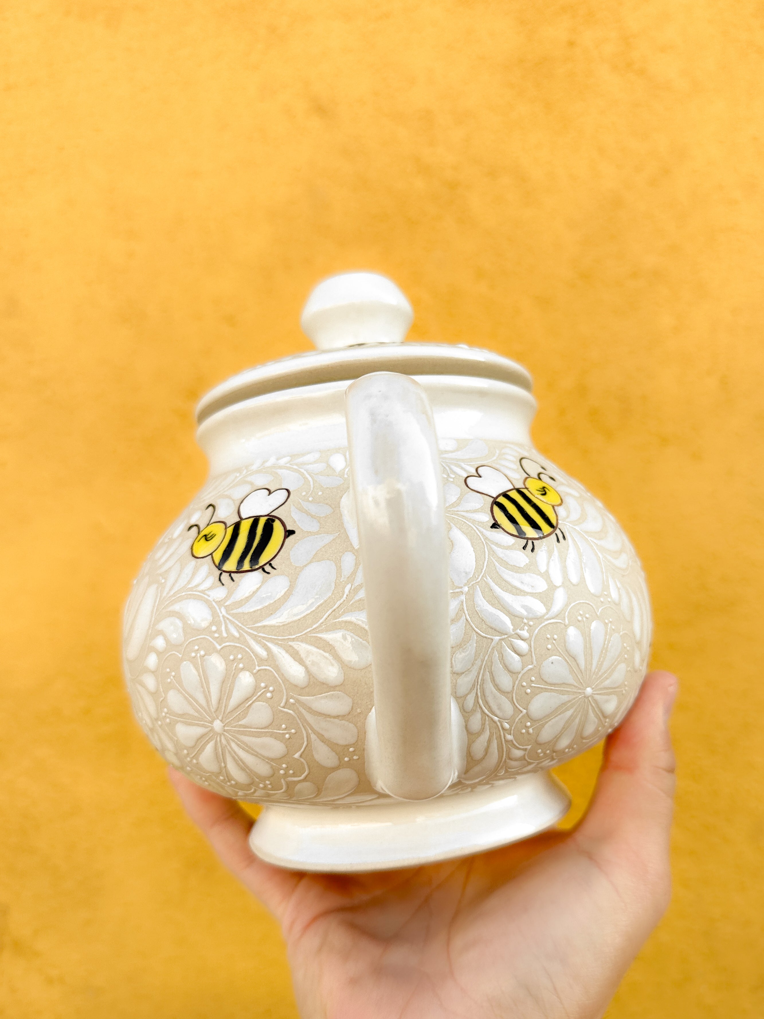 PRE-ORDER Bees Tea Pot (SHIPS IN APPROX. 6-12 WEEKS)