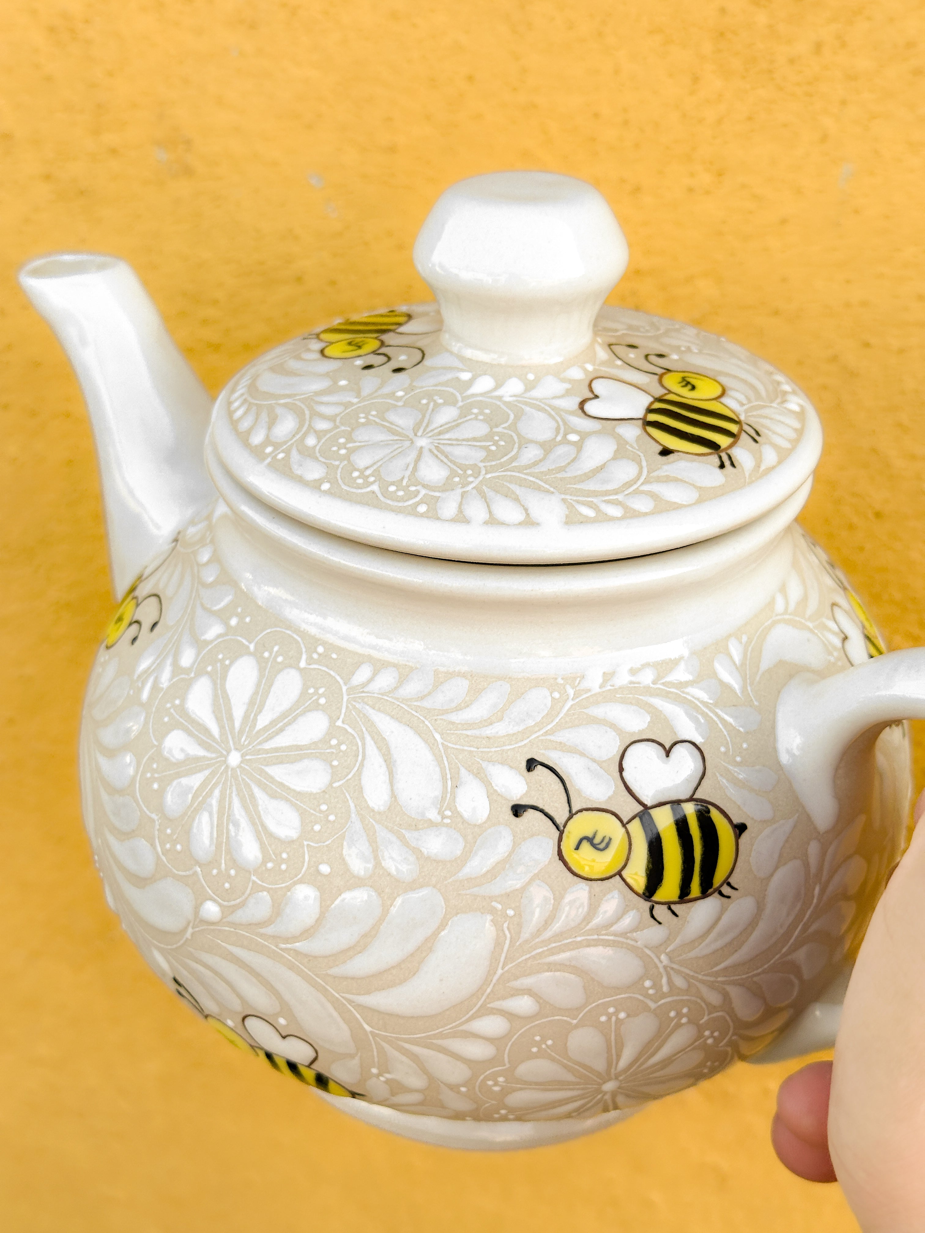 PRE-ORDER Bees Tea Pot (SHIPS IN APPROX. 6-12 WEEKS)