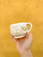 Taza de abejas (RESERVA) (ENVÍO EN APROX. 6-12 SEMANAS)