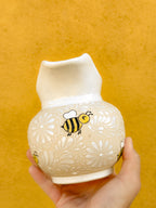 RESERVA Bees Jarra (ENVÍO EN APROX. 6-12 SEMANAS)