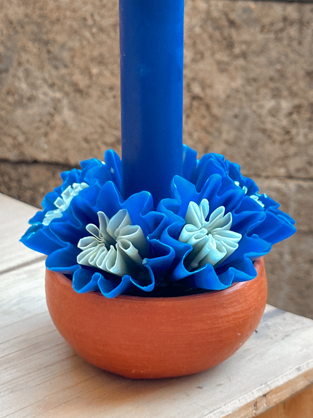 Leslie Medium Beeswax Candle