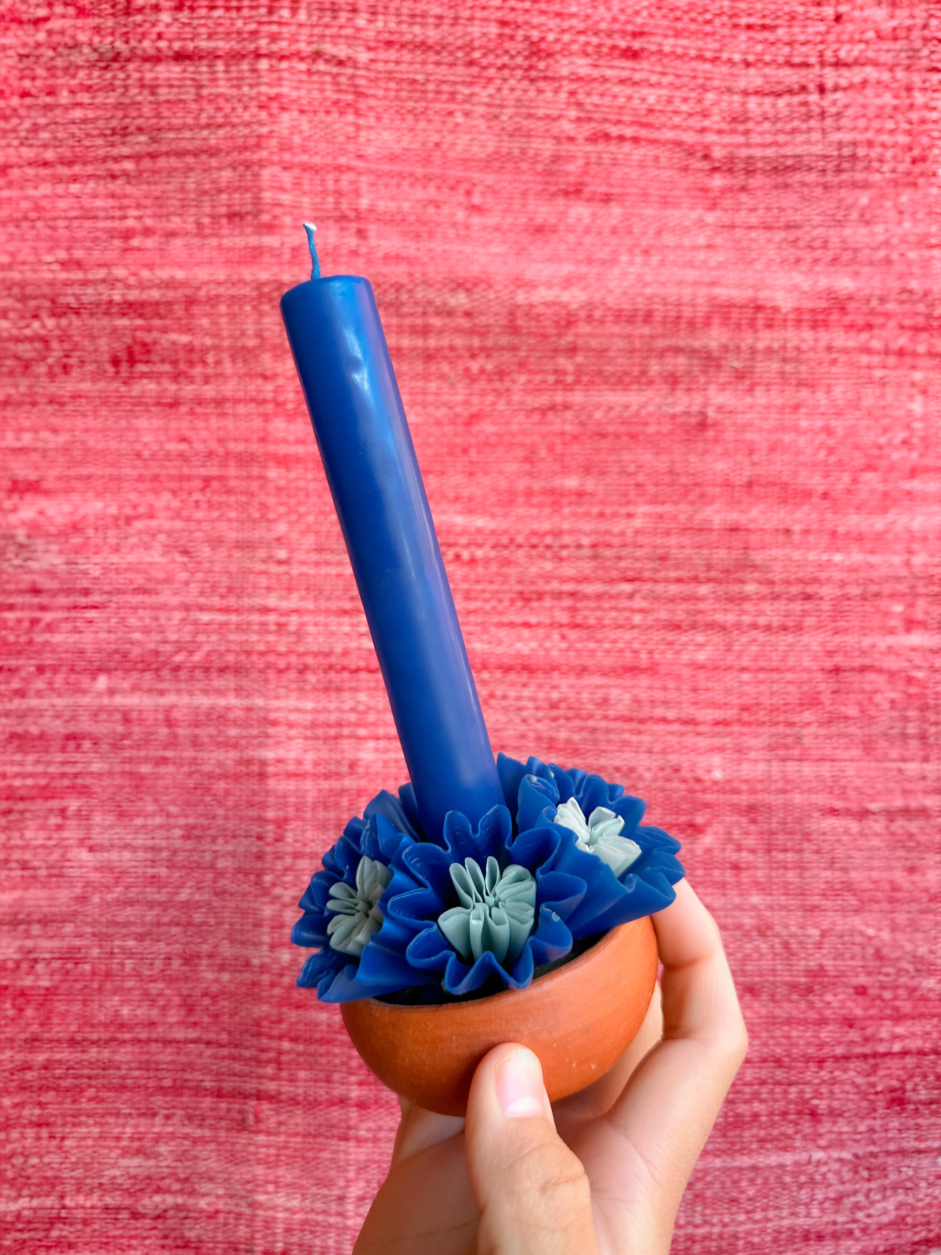 Leslie Medium Beeswax Candle