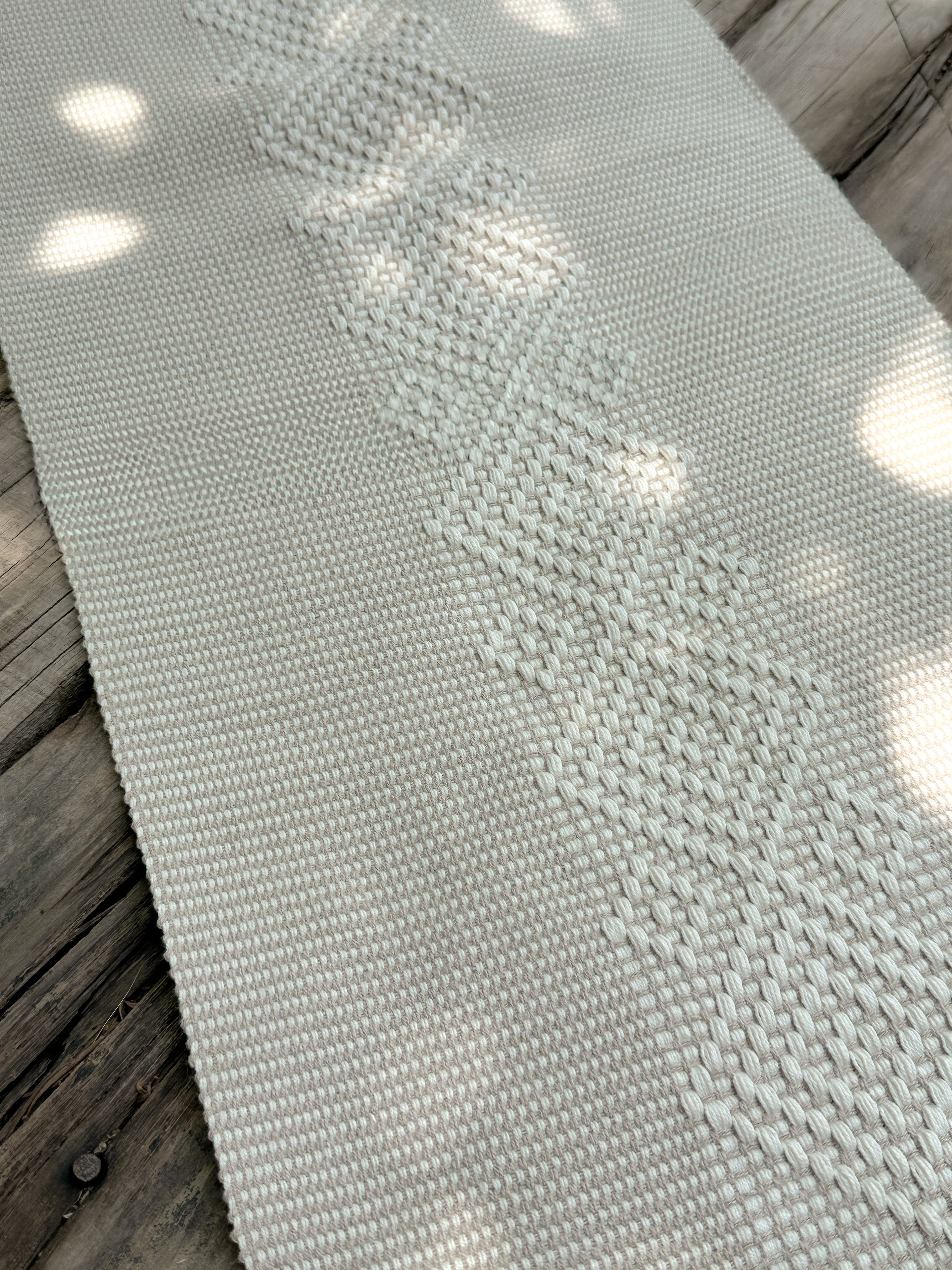 Adelina Jalieza Table Runner