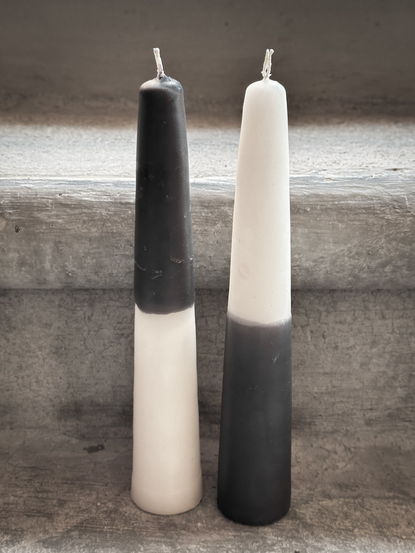 Set of 2 Domino Taper Candles