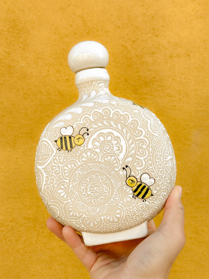 PRE-ORDER Bees Liquor Decanter (SHIPS IN APPROX. 6-12 WEEKS)
