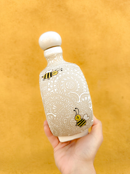 PRE-ORDER Bees Liquor Decanter (SHIPS IN APPROX. 6-12 WEEKS)