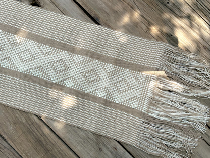 Lorel Jalieza Table Runner