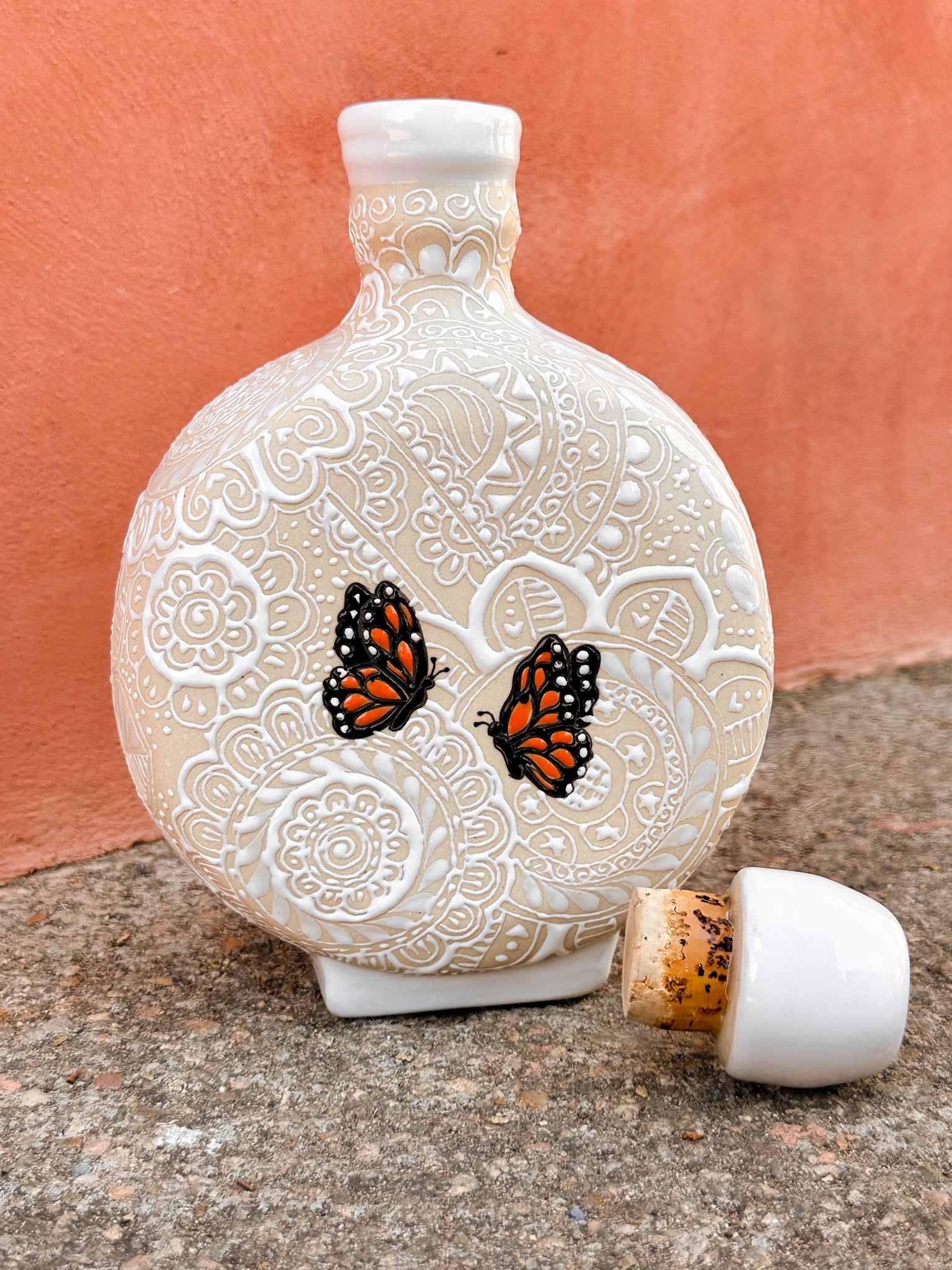 PRE-ORDER Monarca Butterflies Liquor Decanter (SHIPS IN APPROX. 6-12 WEEKS)
