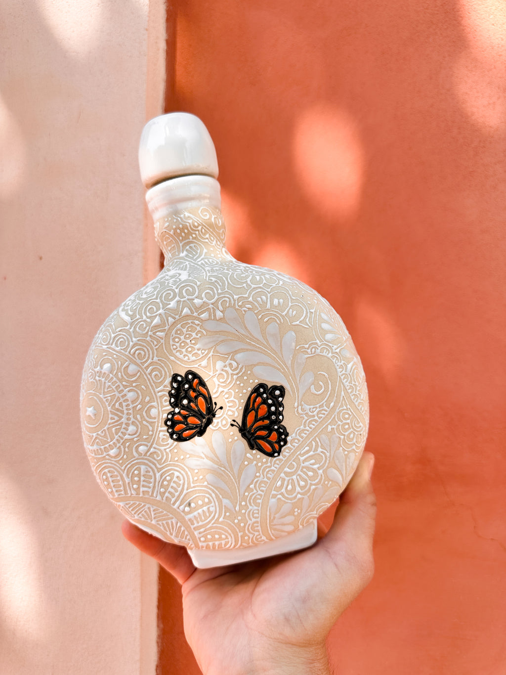 PRE-ORDER Monarca Butterflies Liquor Decanter (SHIPS IN APPROX. 6-12 WEEKS)