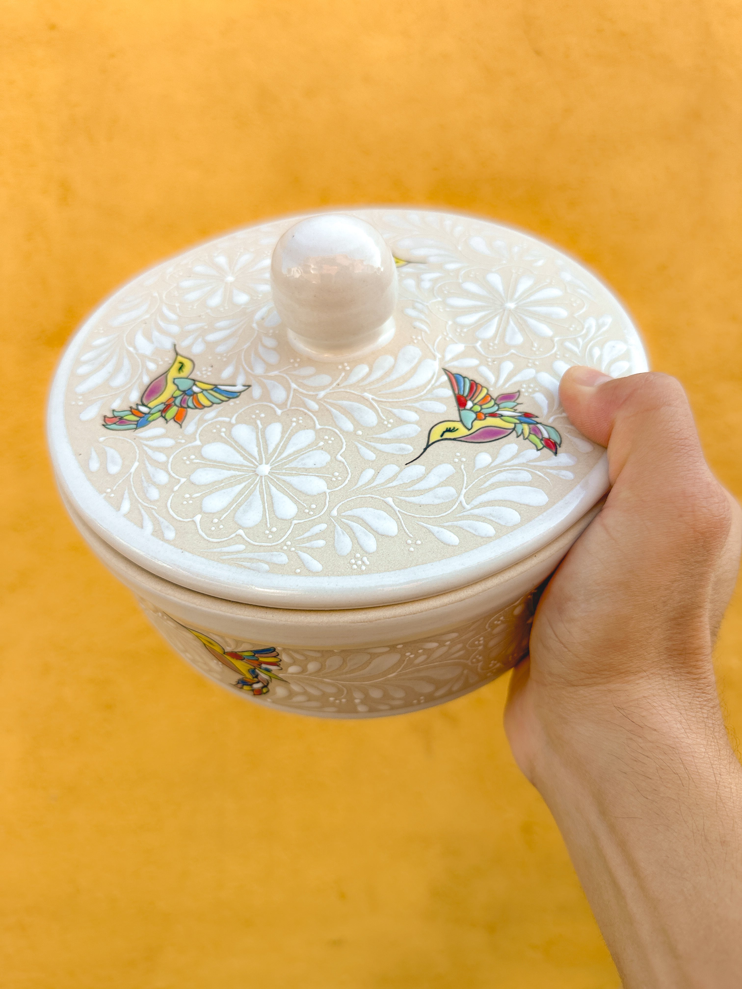 PRE-ORDER Hummingbirds Tortillas Holder (SHIPS IN APPROX. 6-12 WEEKS)