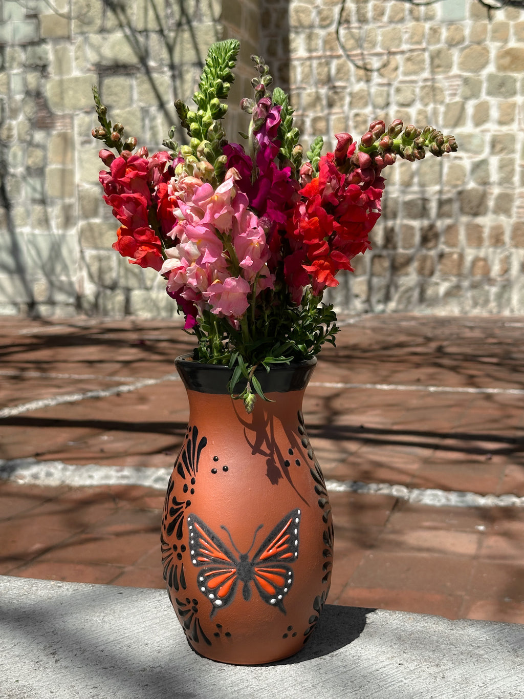 PRE-ORDER Brown Butterfly Monarch Flower Vase (SHIPS IN APPROX. 6-12 WEEKS)