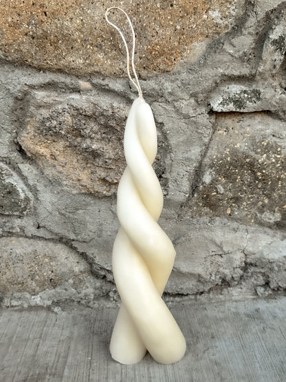 Lila Beeswax Spiral Candle