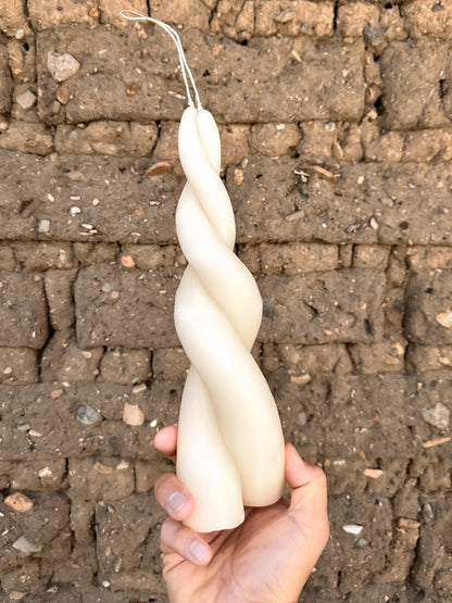 Lila Beeswax Spiral Candle