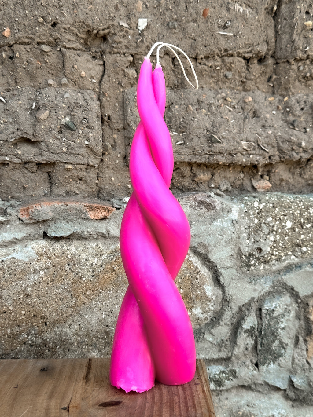 Vela espiral de cera de abejas color lila