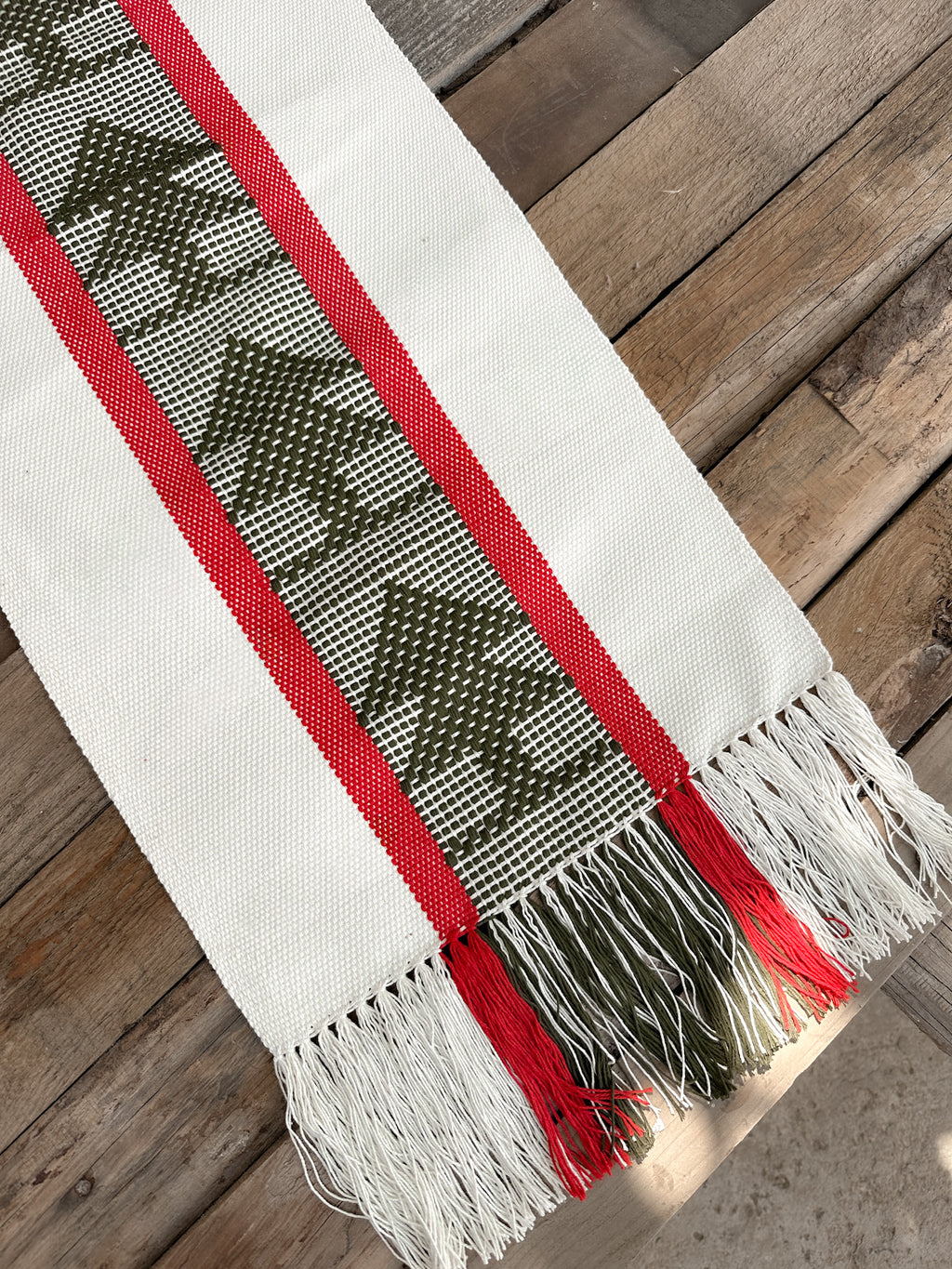 Camino de Mesa "Blanca Navidad" Jalieza