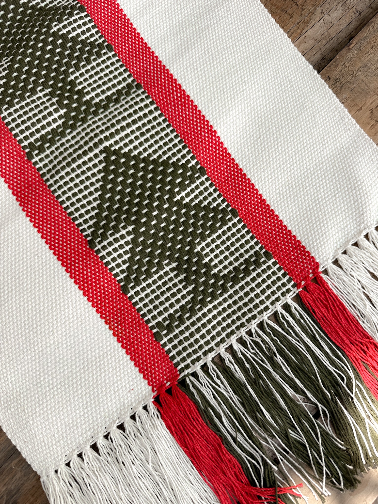 Camino de Mesa "Blanca Navidad" Jalieza