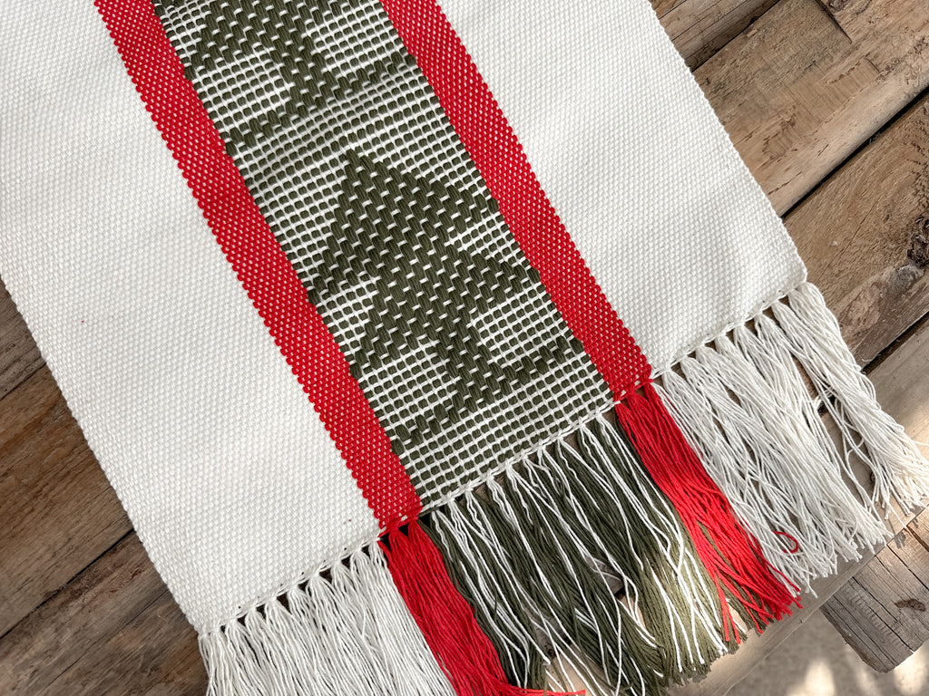 Camino de Mesa "Blanca Navidad" Jalieza