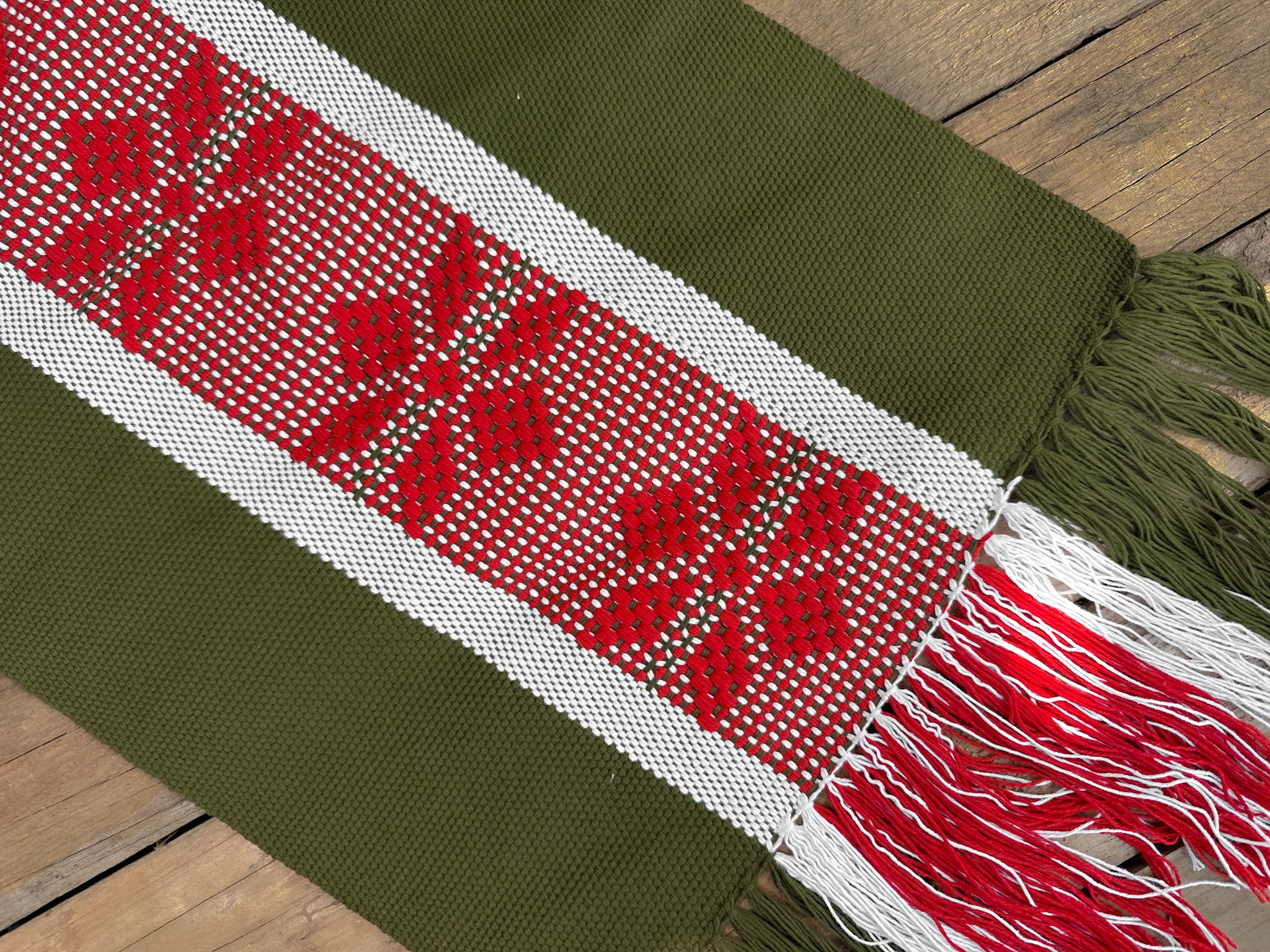 Camino de Mesa "Nochebuena" Jalieza