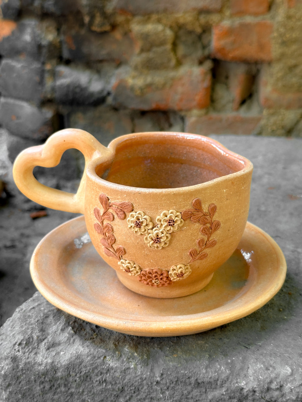 Taza de Atzompa con plato