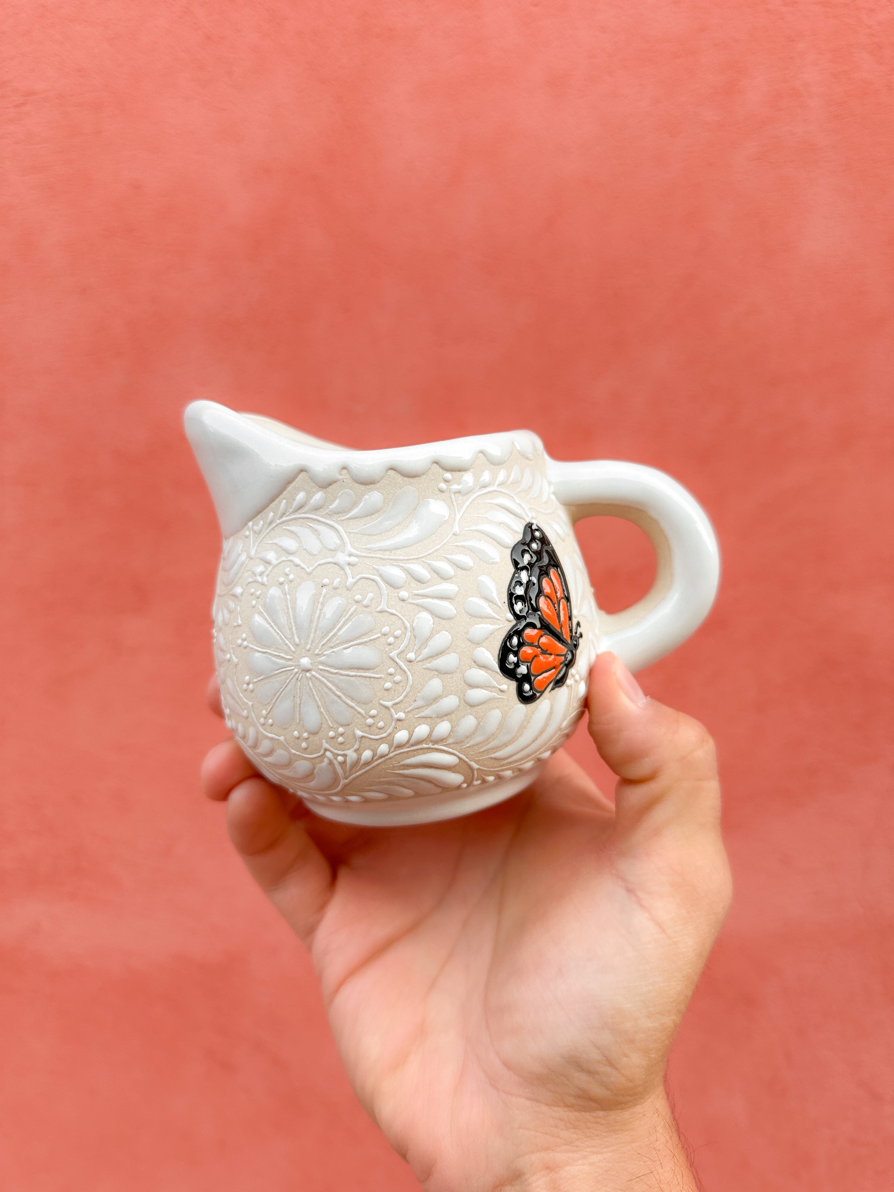 PRE-ORDER Monarca Butterflies Creamer (SHIPS IN APPROX. 6-12 WEEKS)