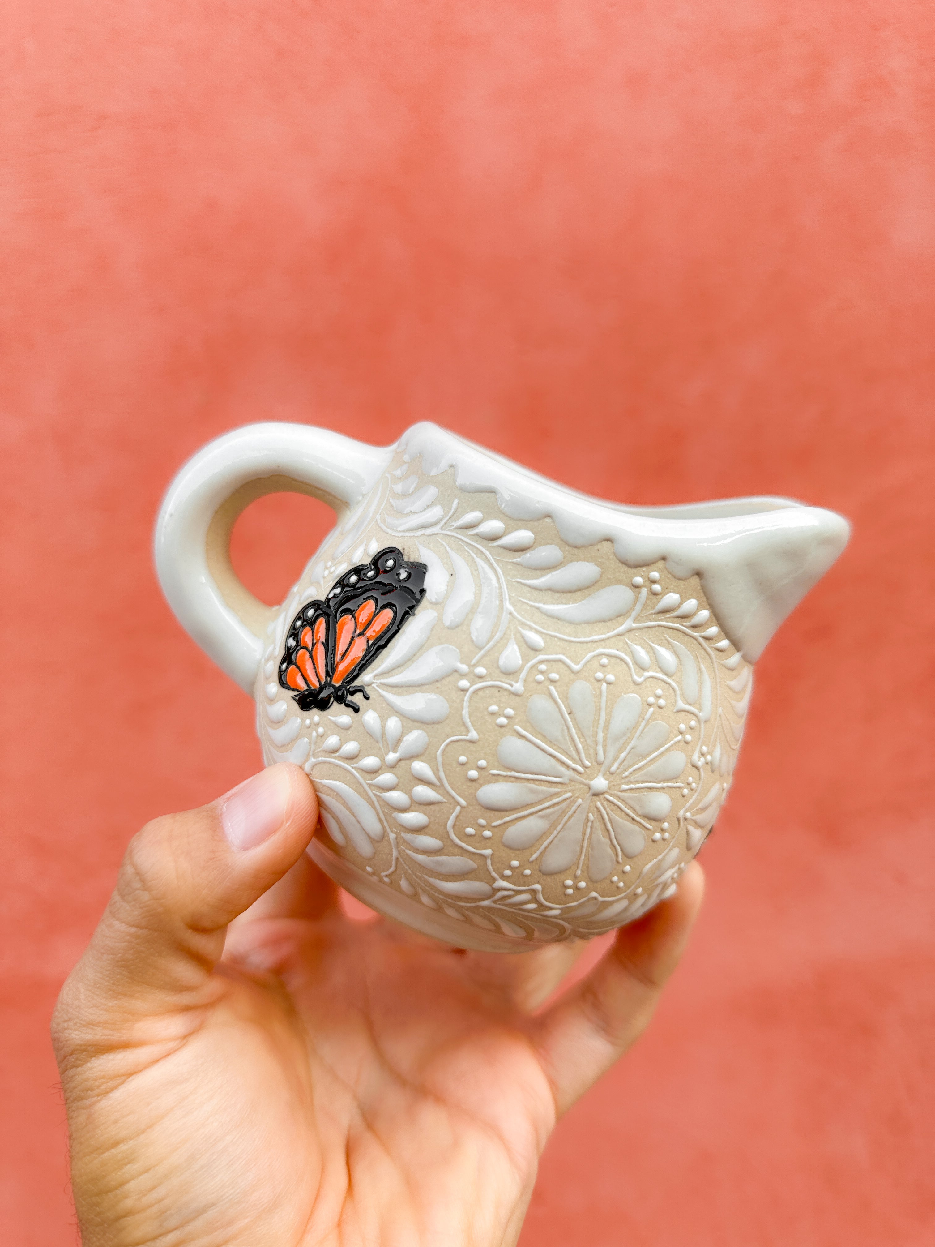 PRE-ORDER Monarca Butterflies Creamer (SHIPS IN APPROX. 6-12 WEEKS)