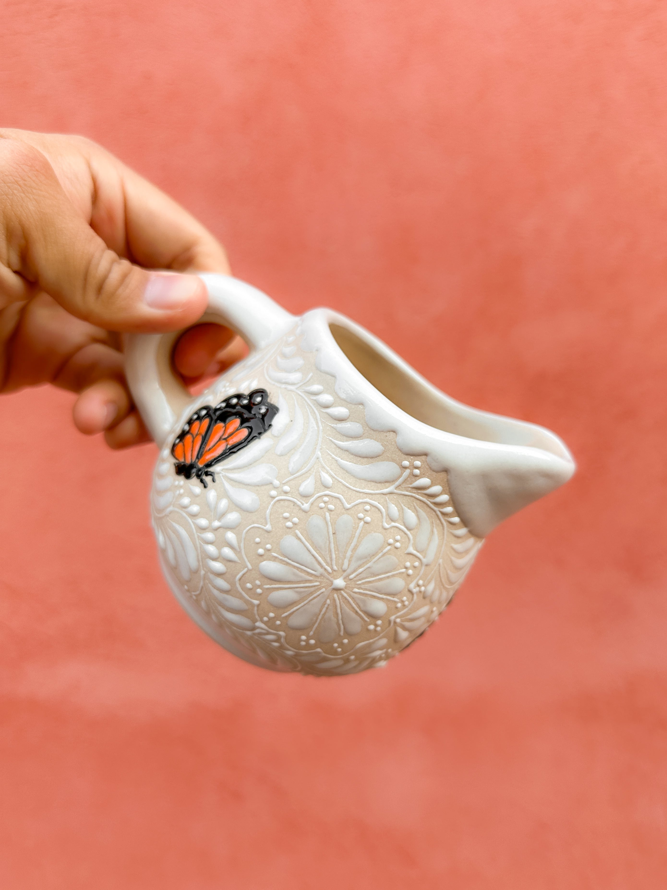 PRE-ORDER Monarca Butterflies Creamer (SHIPS IN APPROX. 6-12 WEEKS)