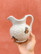 PRE-ORDEN Mariposas Monarca Jarra (ENVÍO EN APROX. 6-12 SEMANAS)